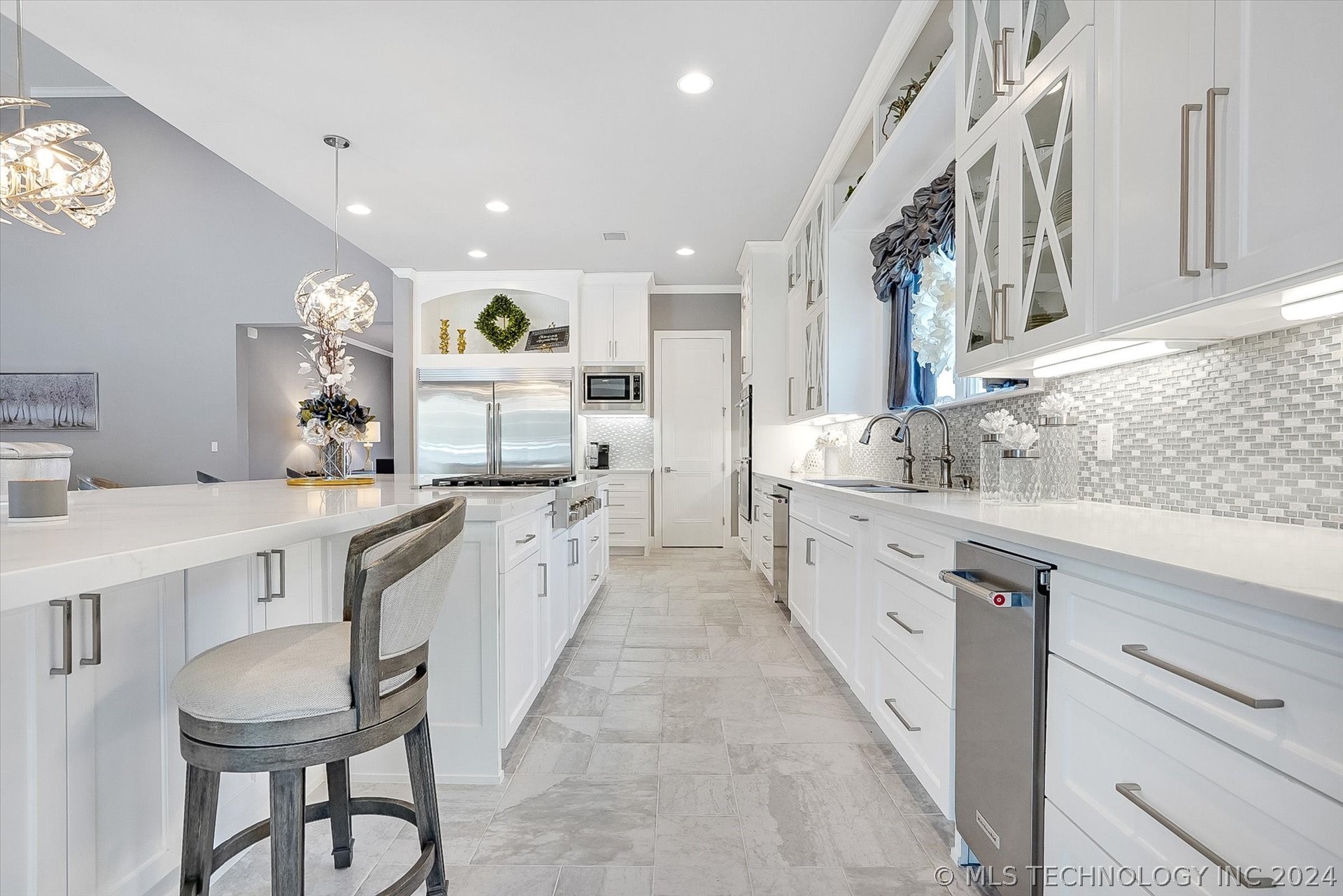 3350 W 75th Street S