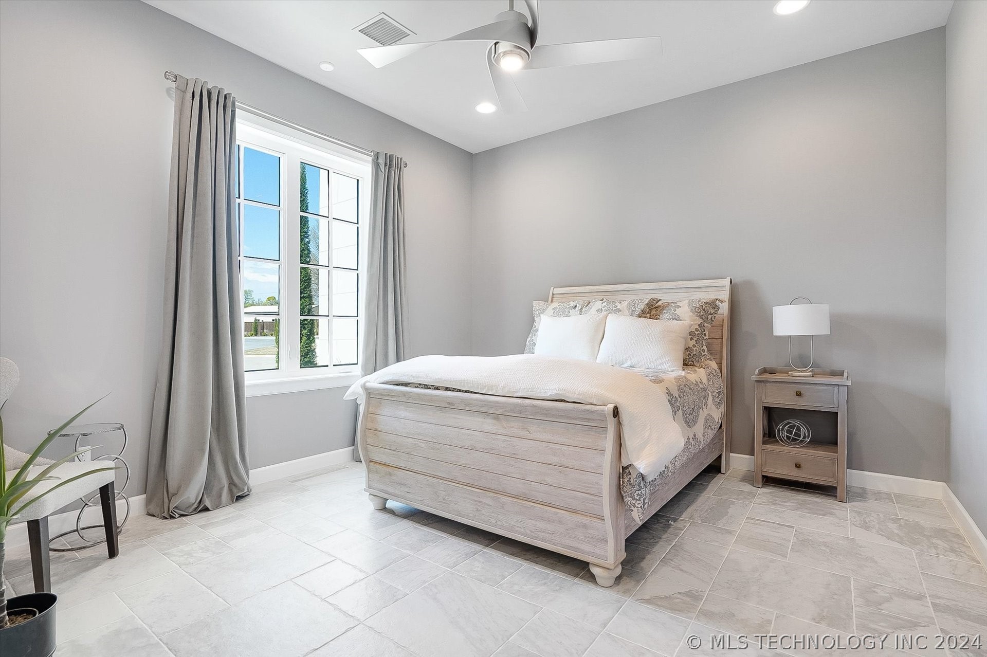 3350 W 75th Street S