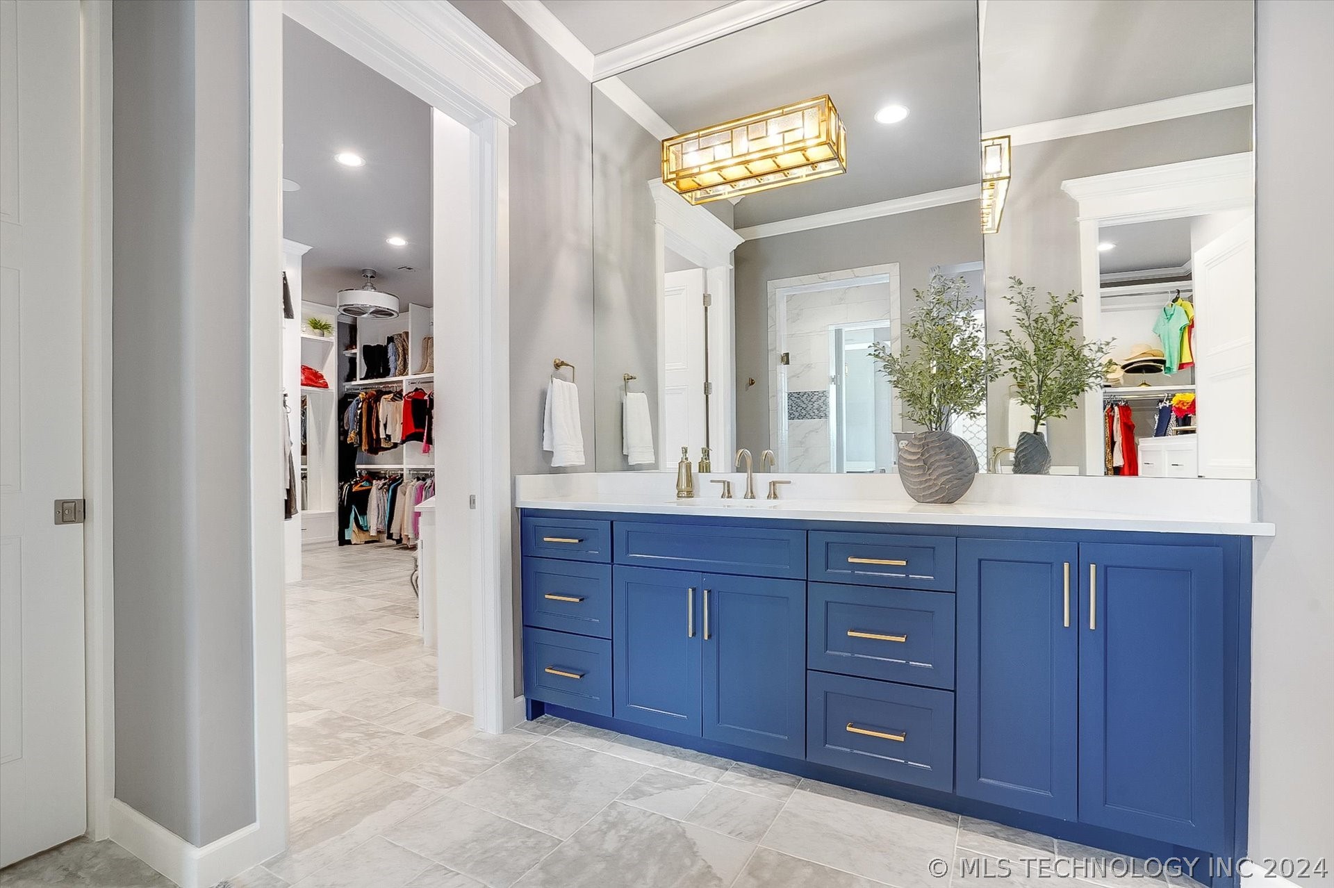 3350 W 75th Street S
