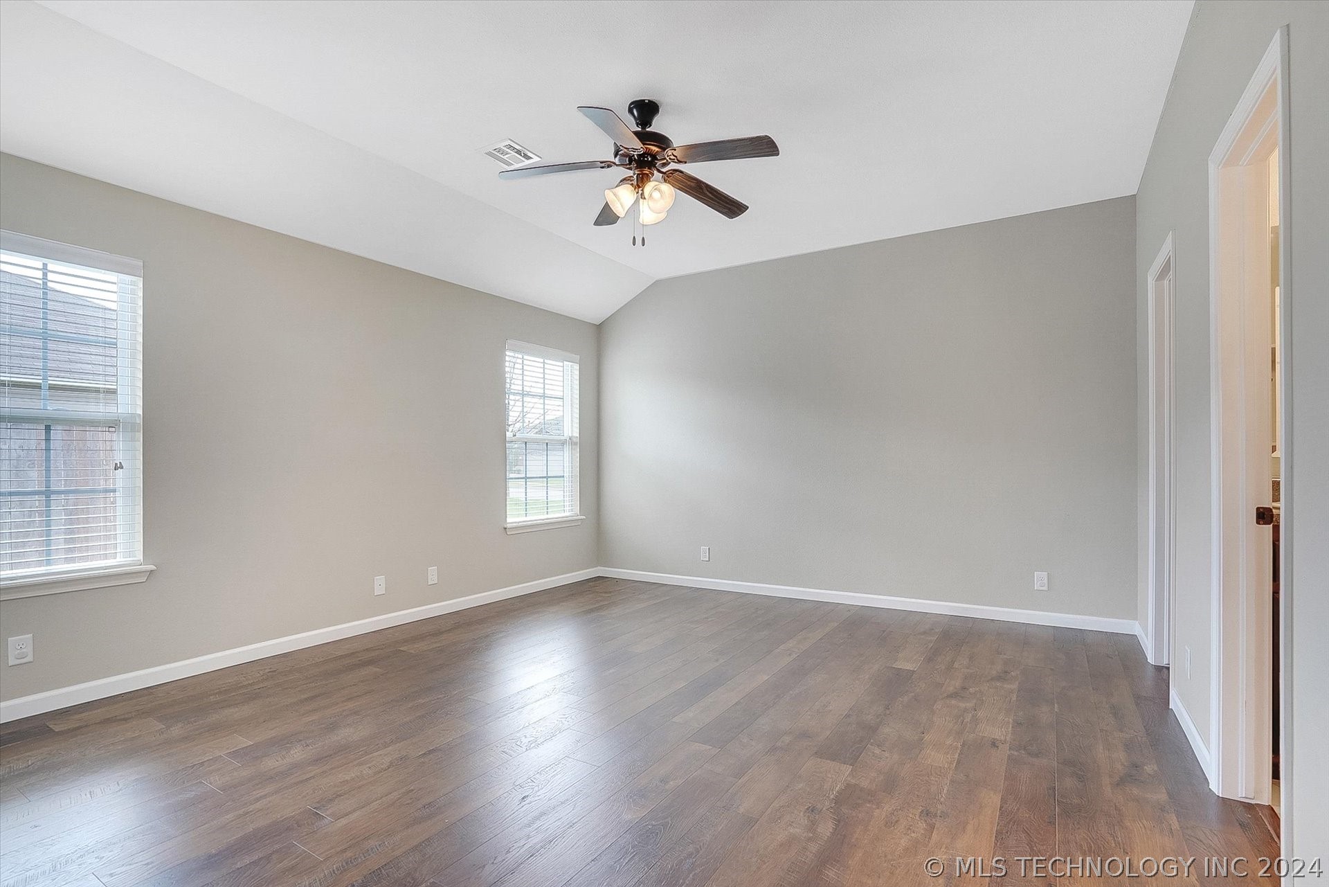 2704 W Decatur Street