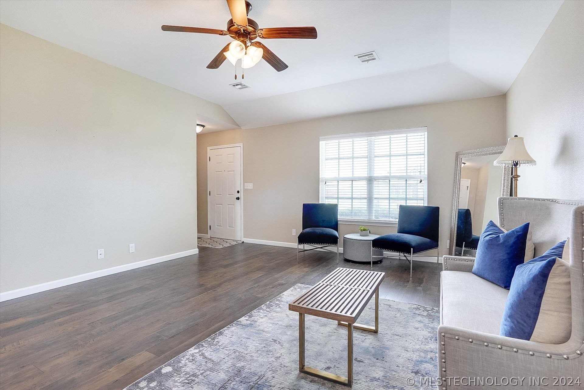2704 W Decatur Street