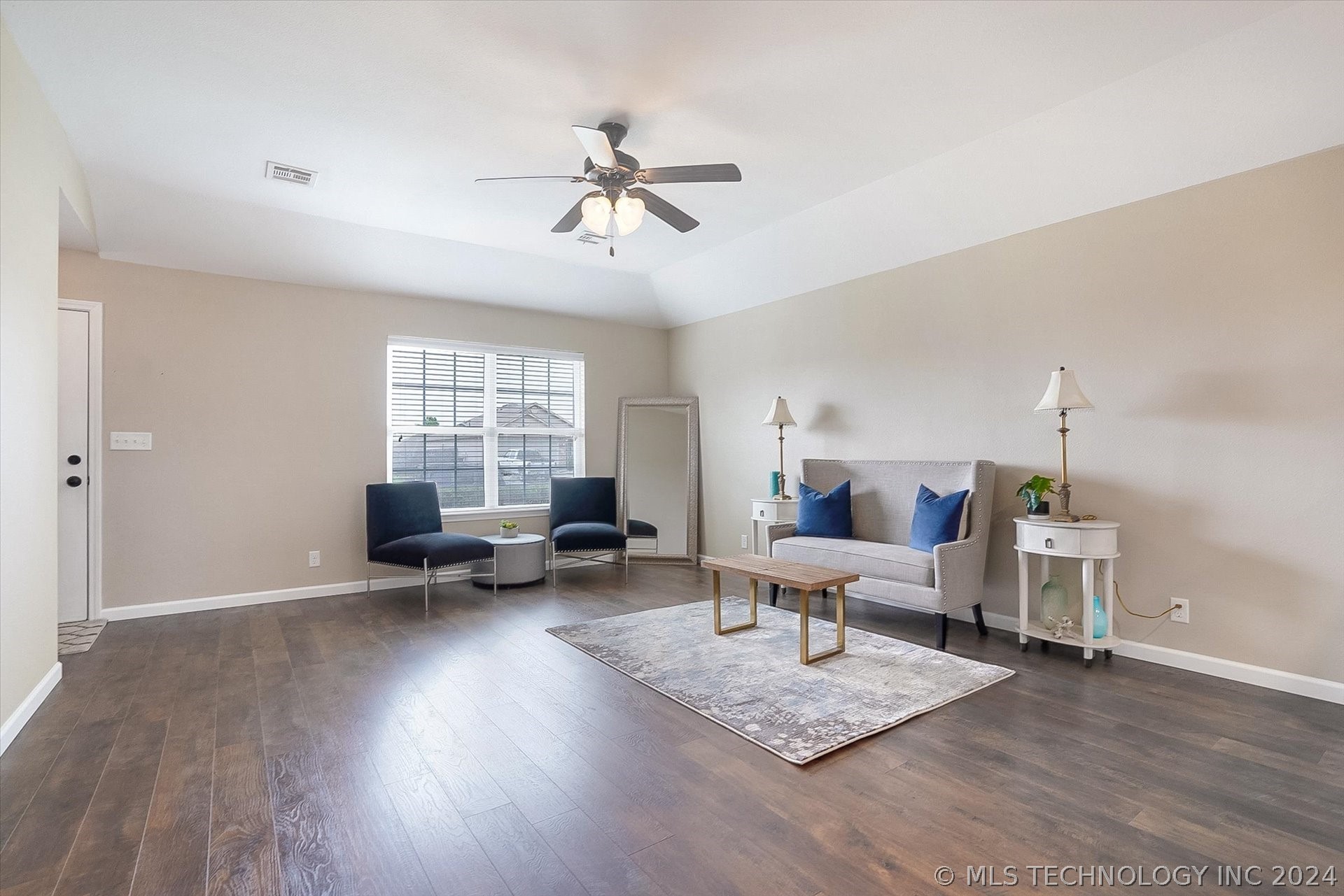 2704 W Decatur Street