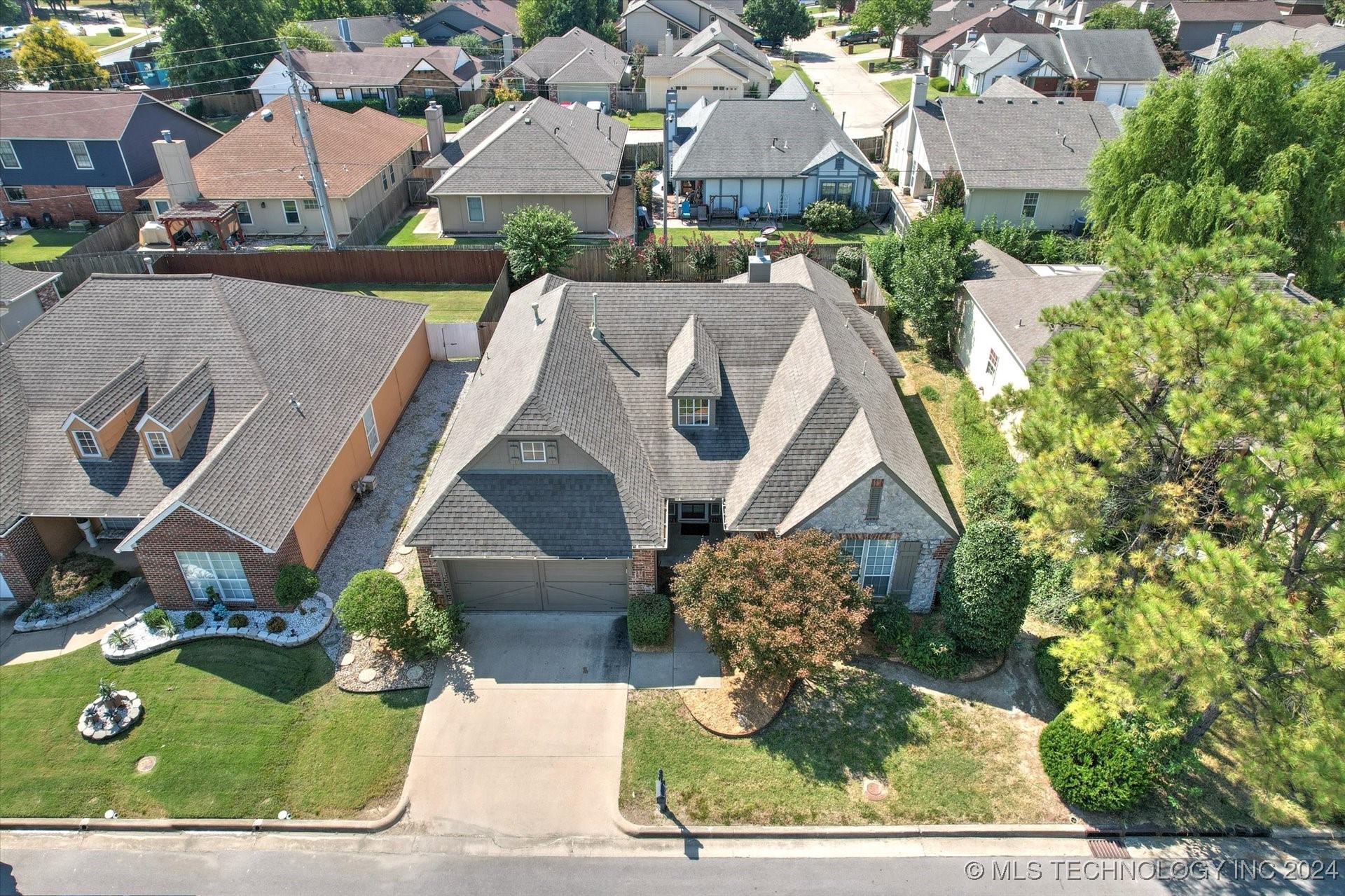 8930 E 62nd Court
