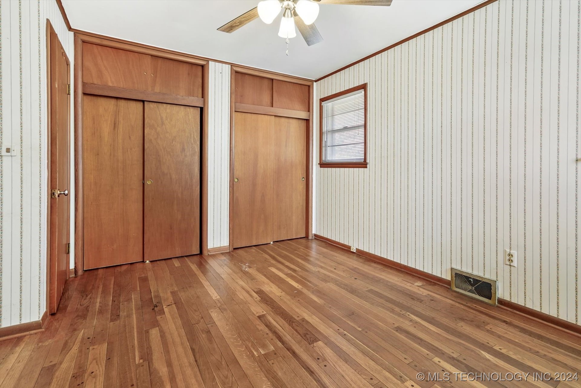 1706 W Latimer Place