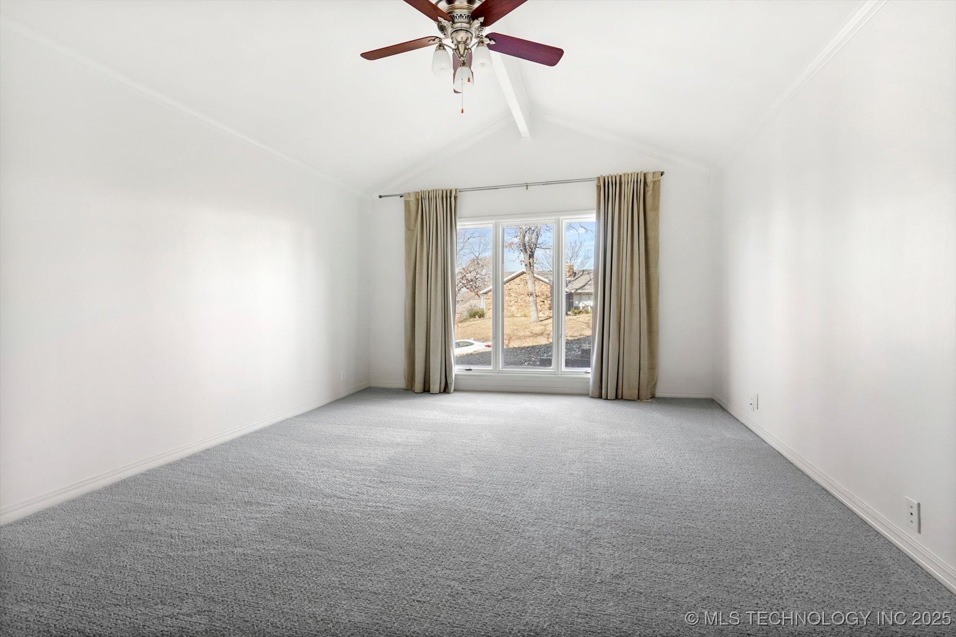 3434 E 75th Place