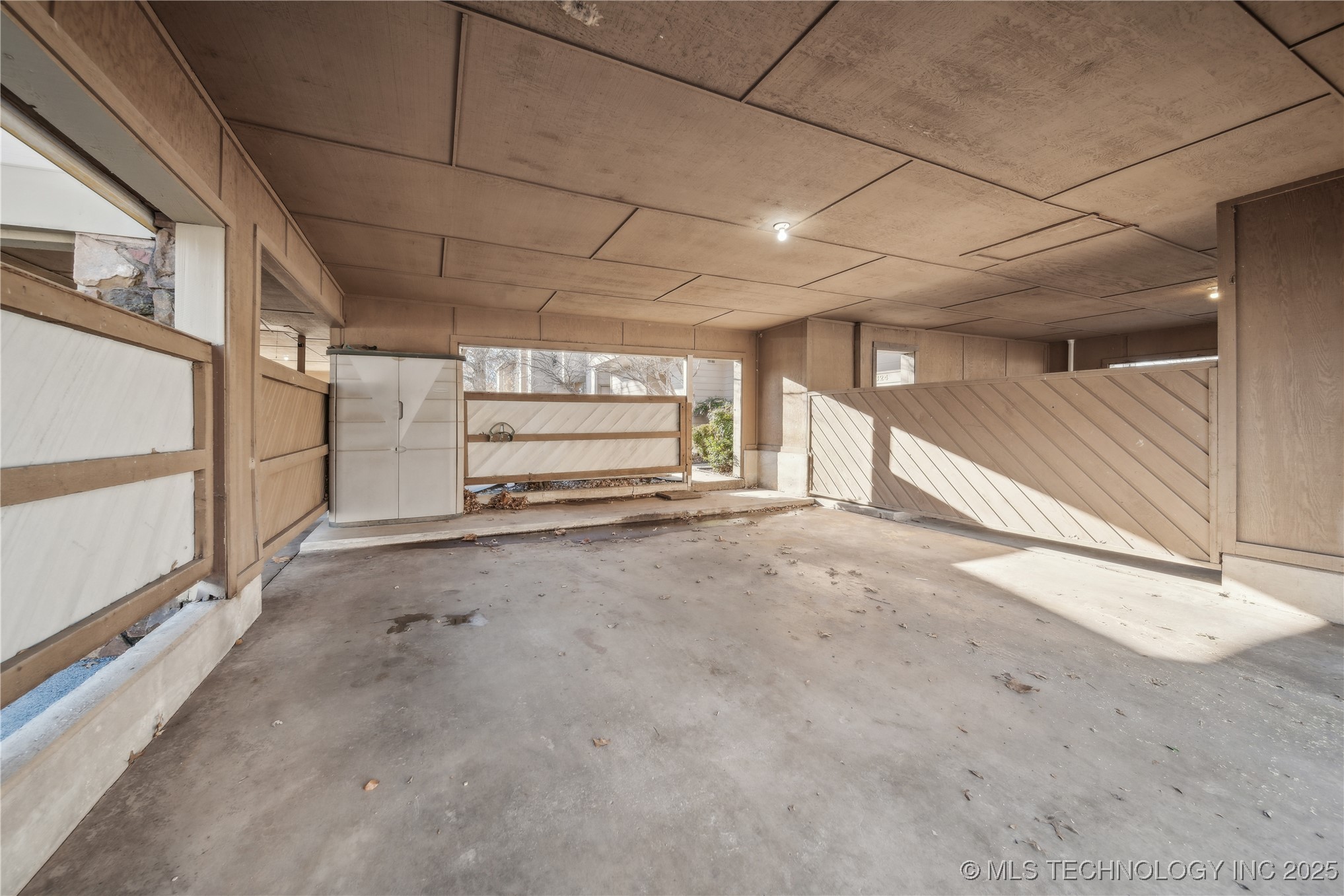 3326 W Washington Street 35