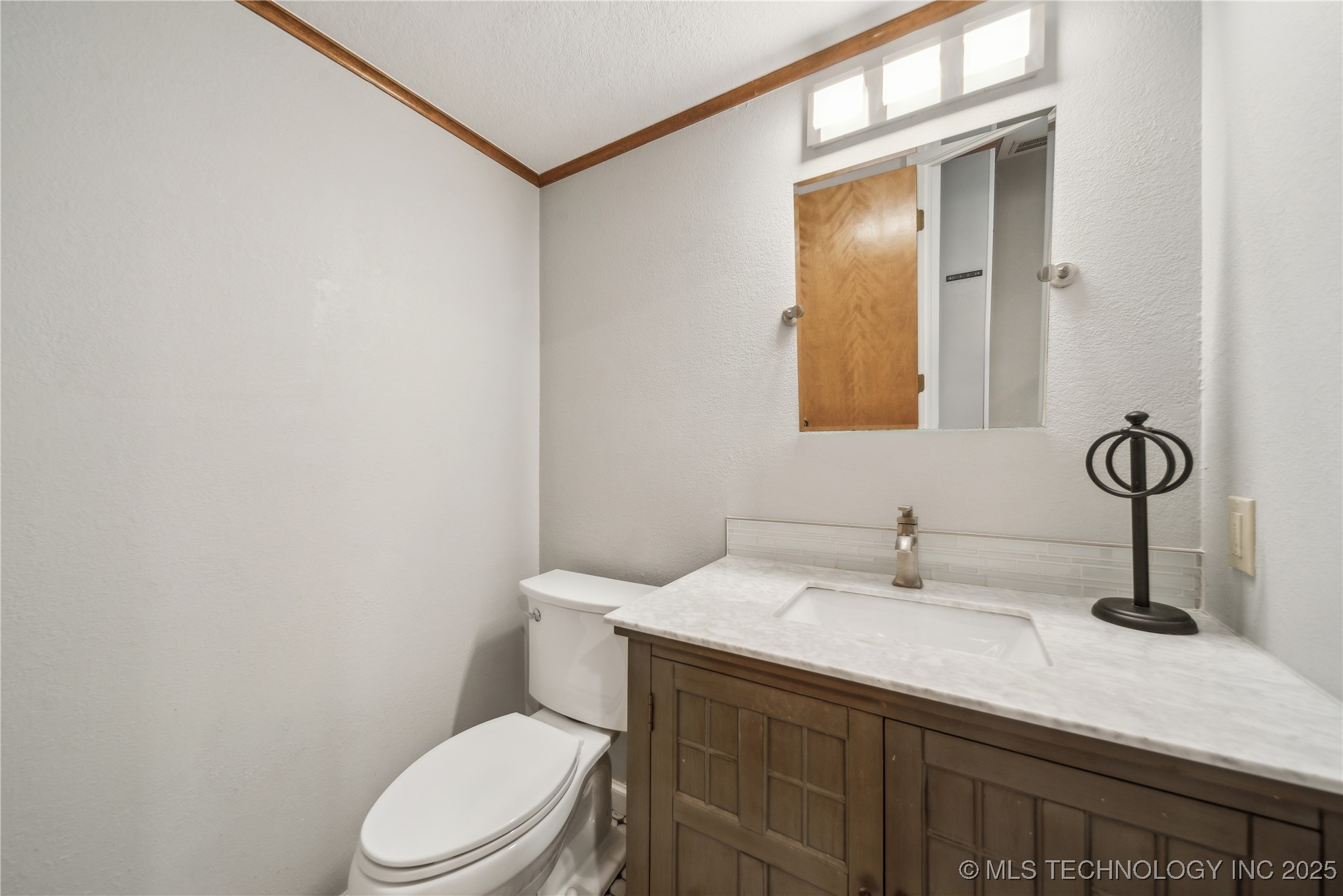 3326 W Washington Street 35