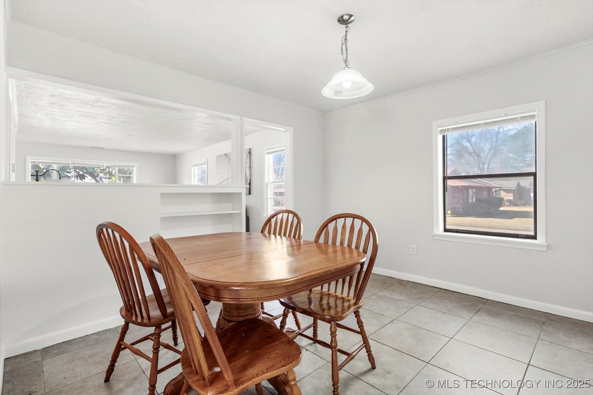1505 E 54TH Place S
