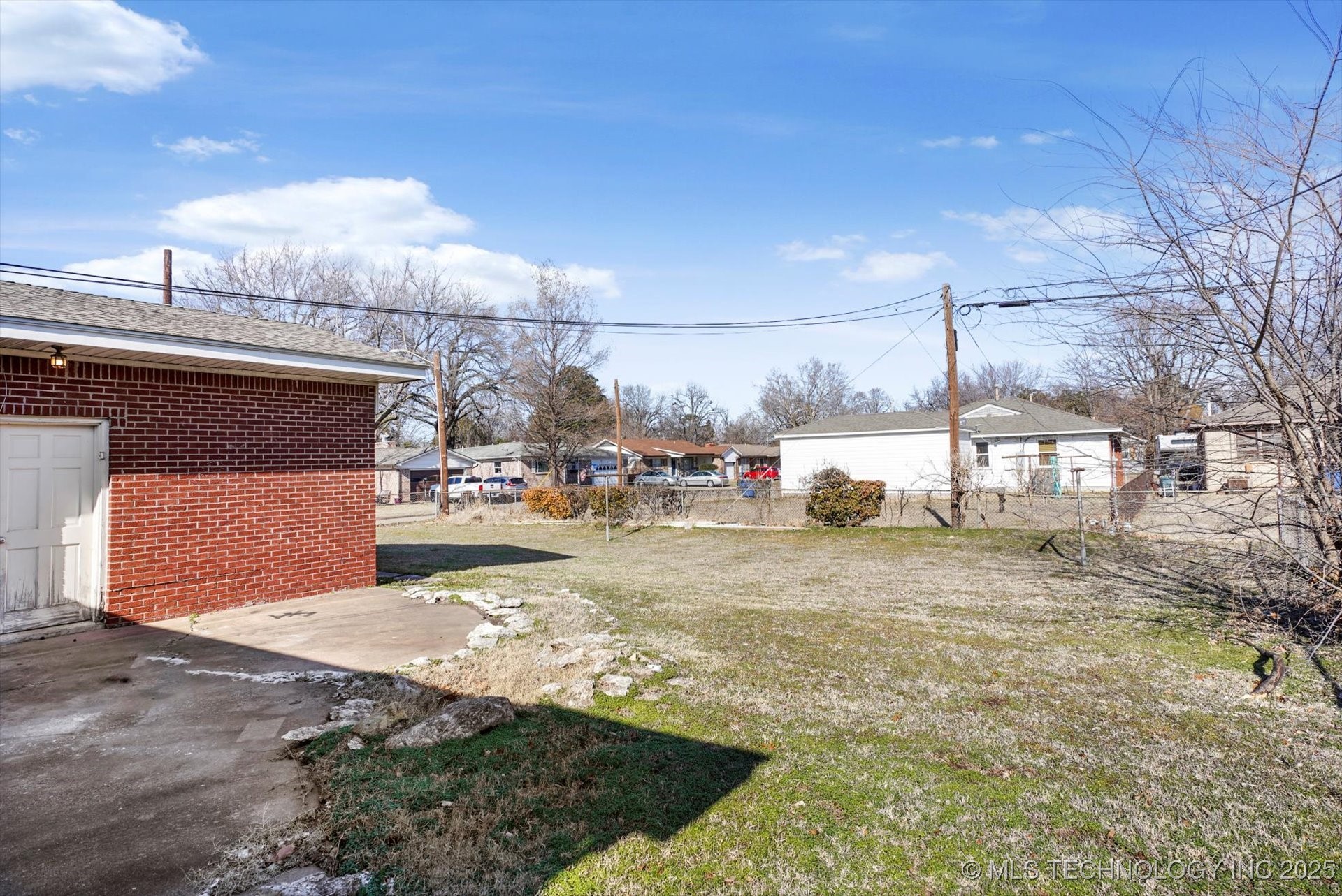 1505 E 54TH Place S