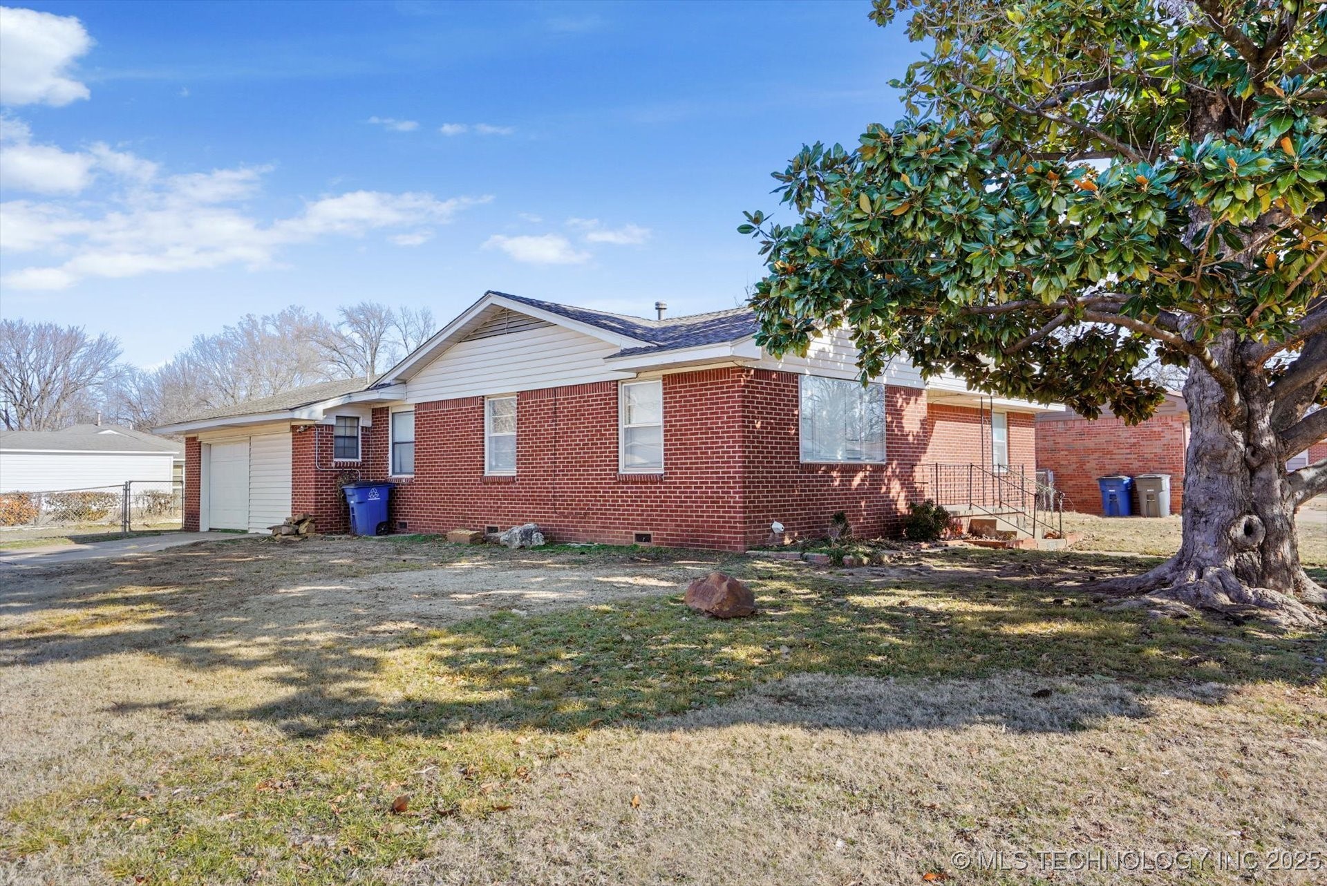 1505 E 54TH Place S