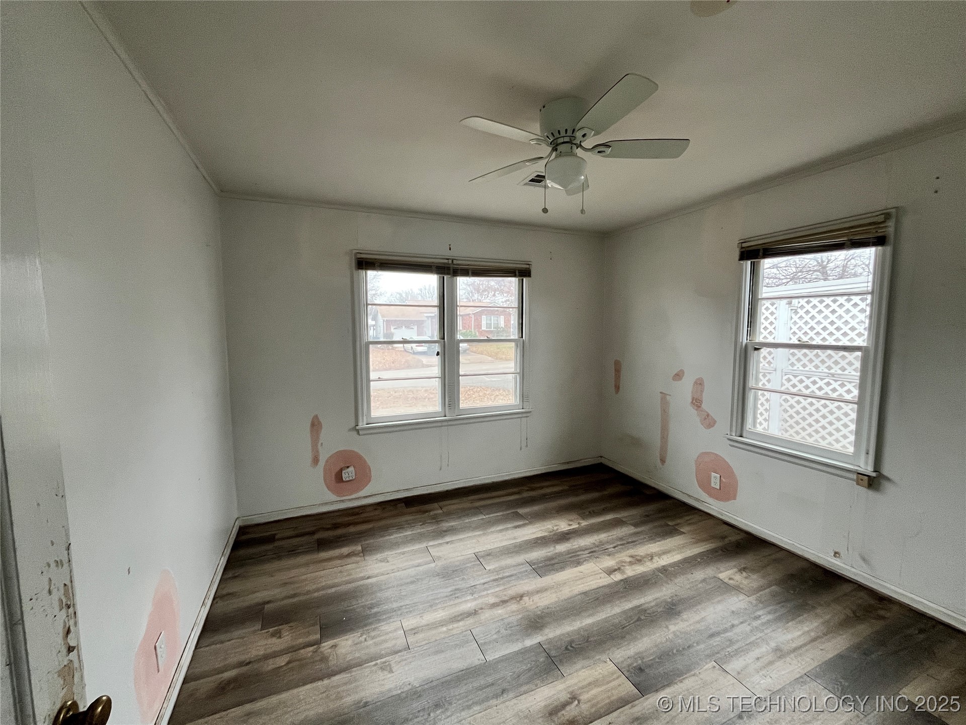 5104 E Cameron Street