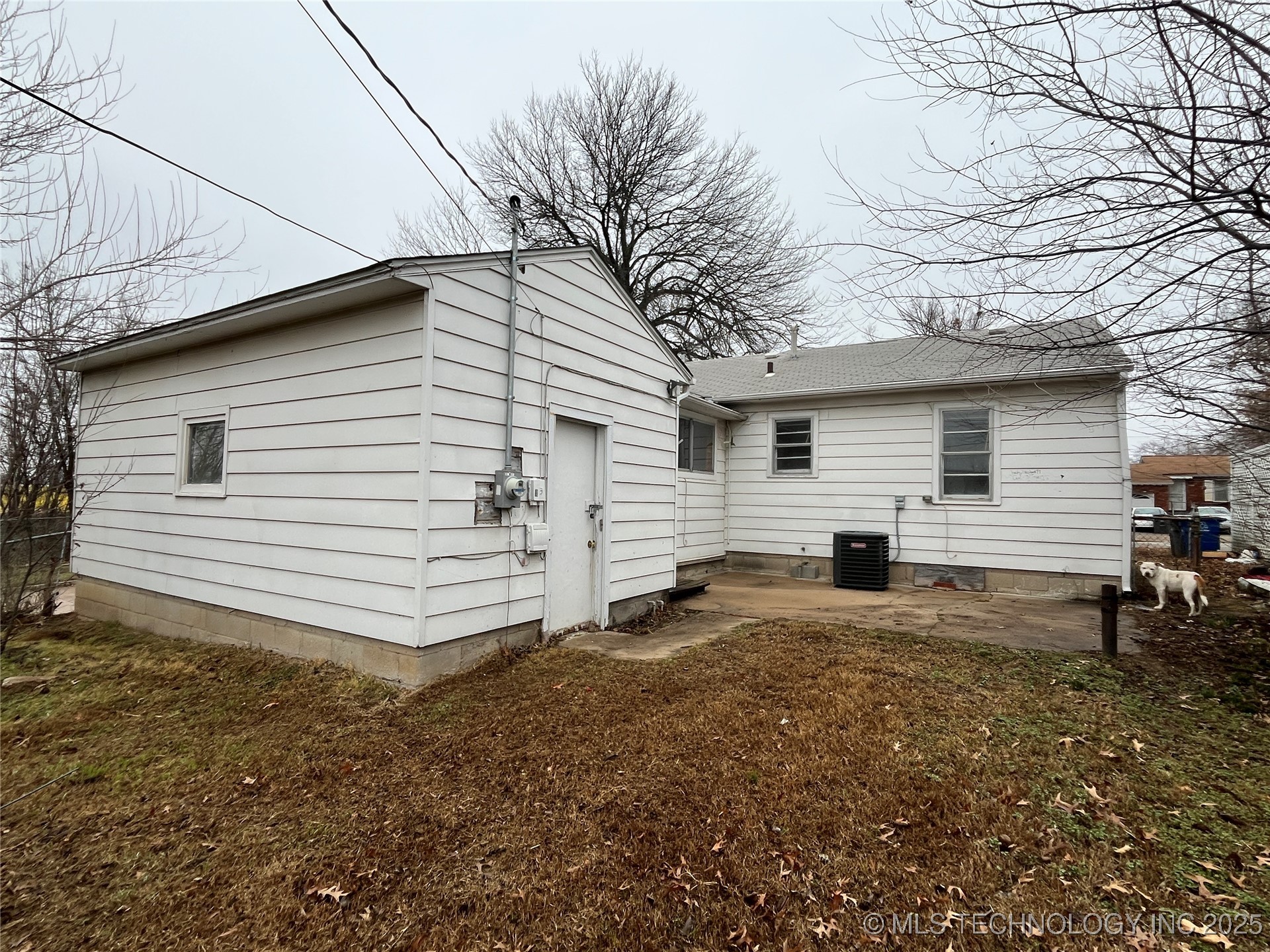 5104 E Cameron Street