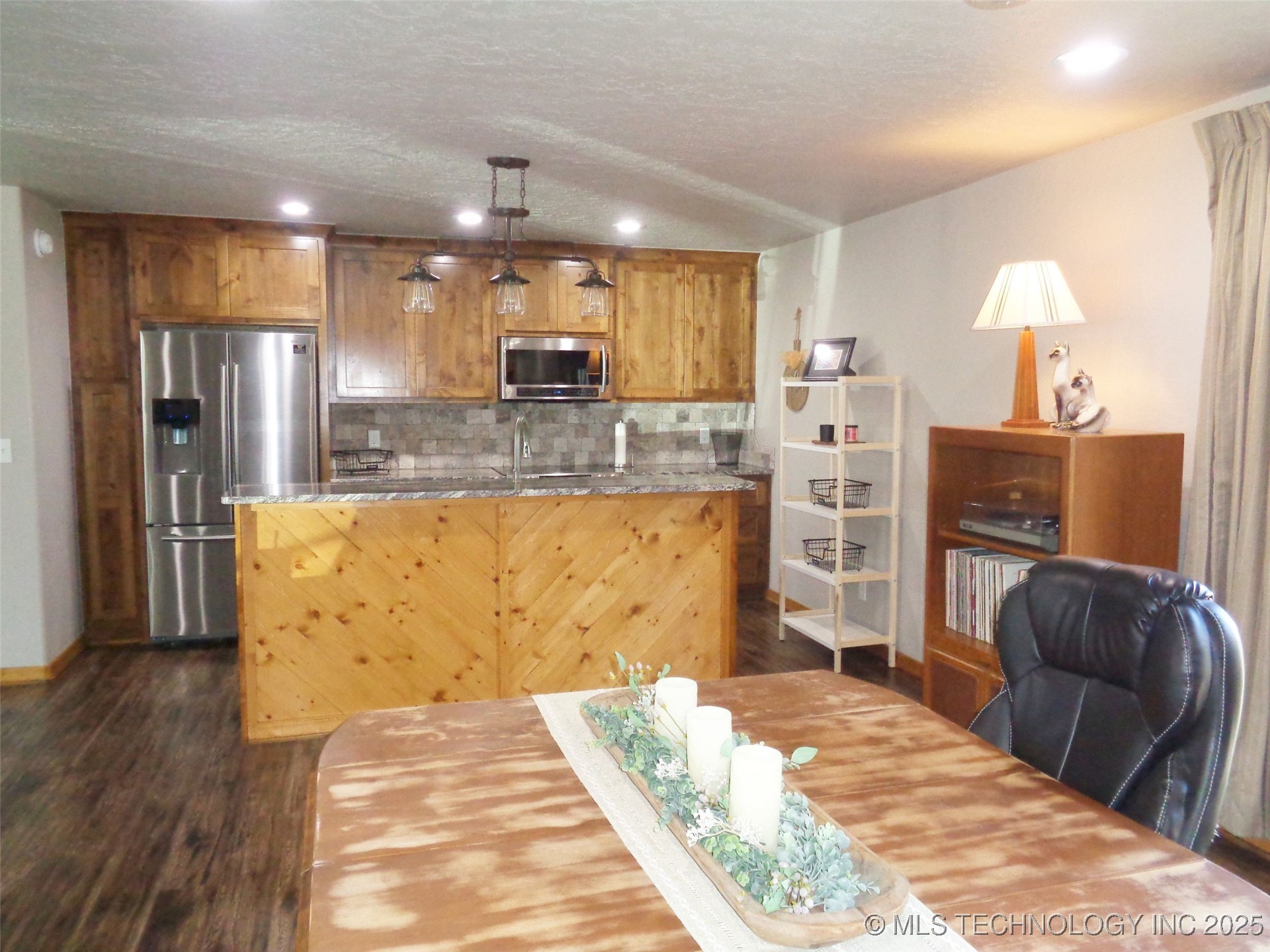 114565 Lakewood Court