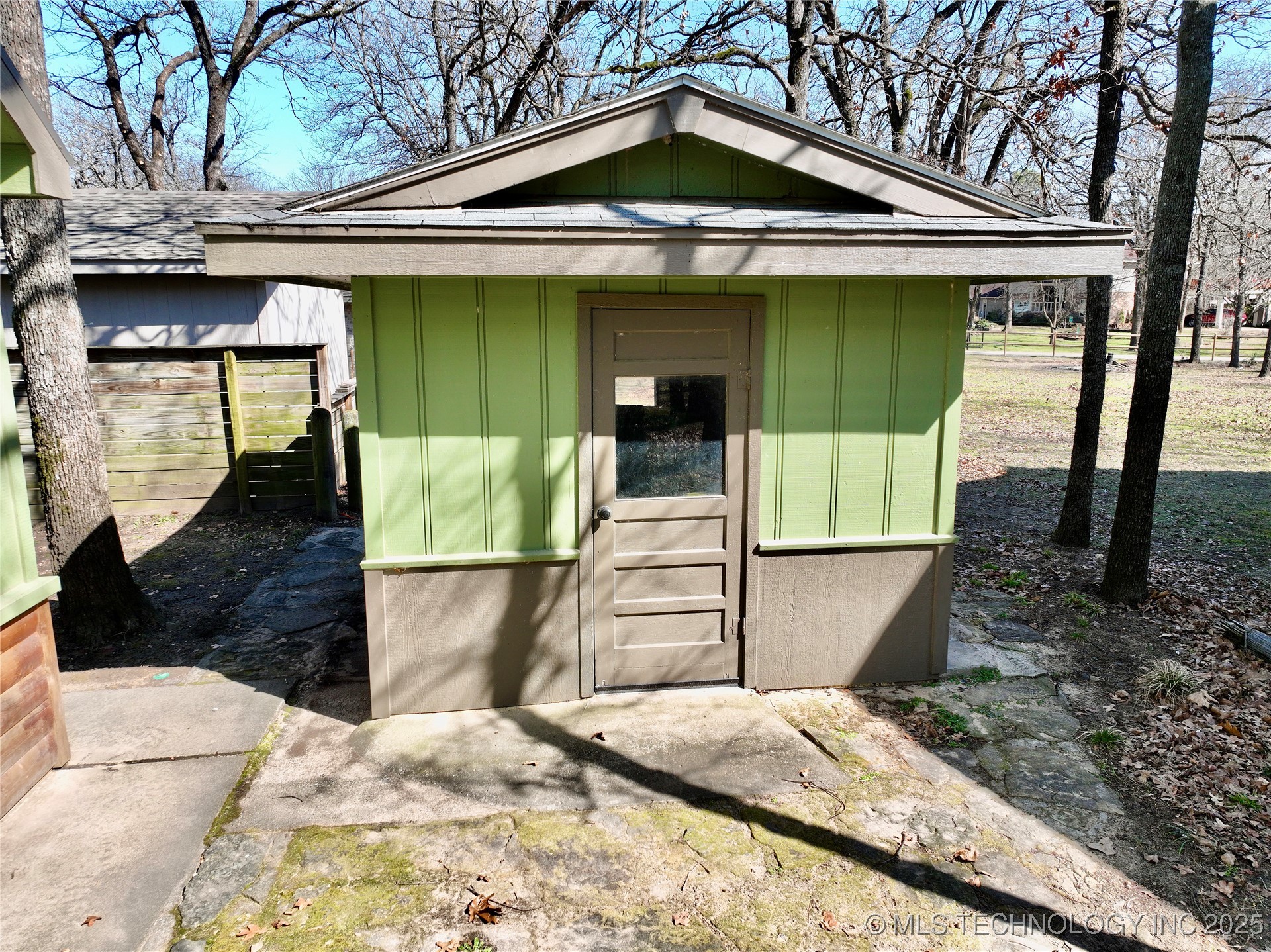 114565 Lakewood Court