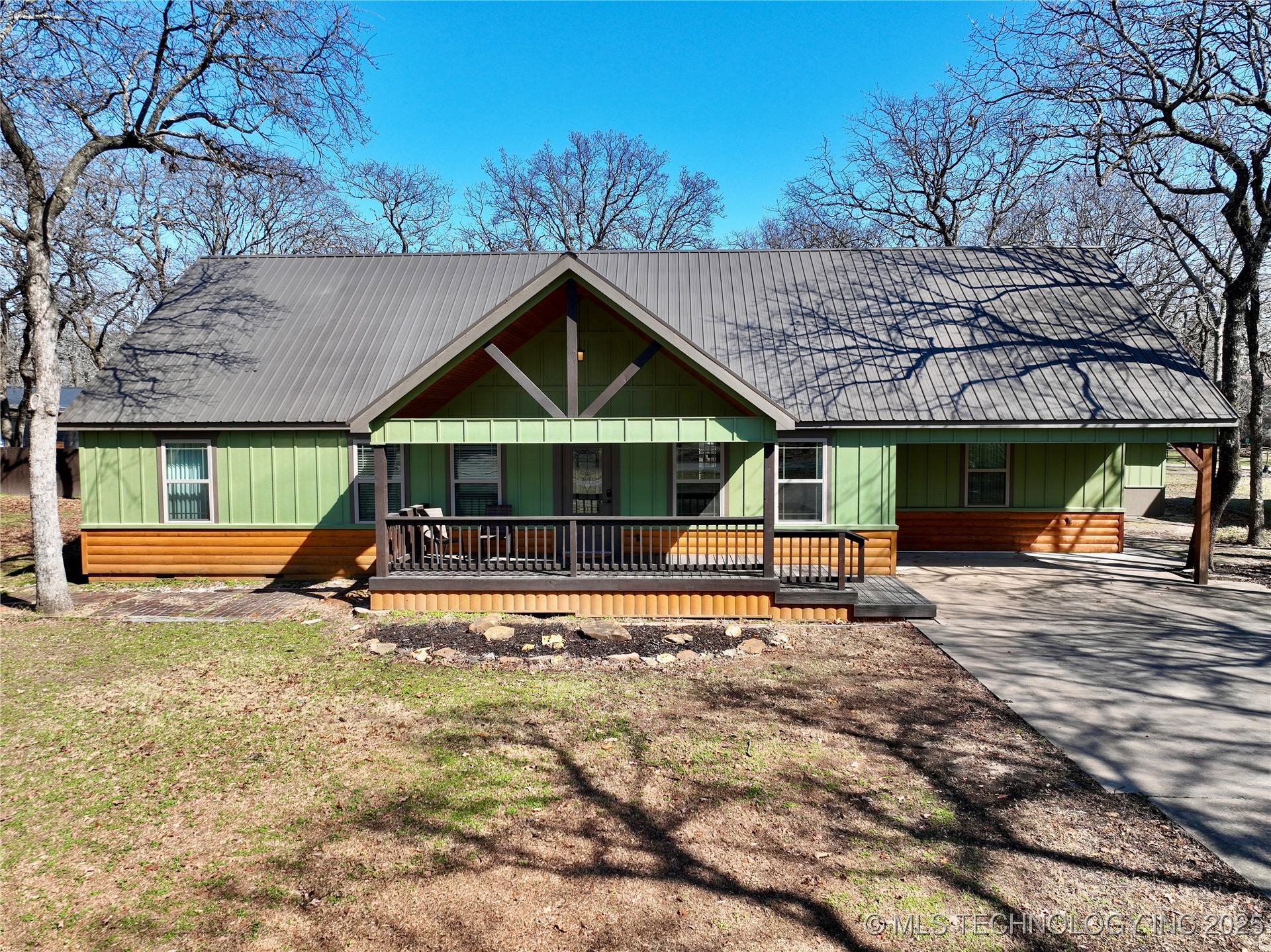 114565 Lakewood Court