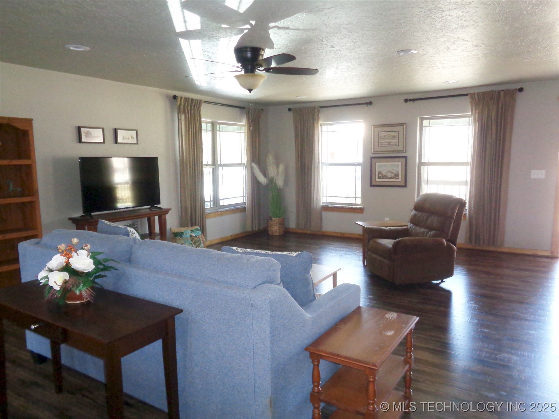 114565 Lakewood Court