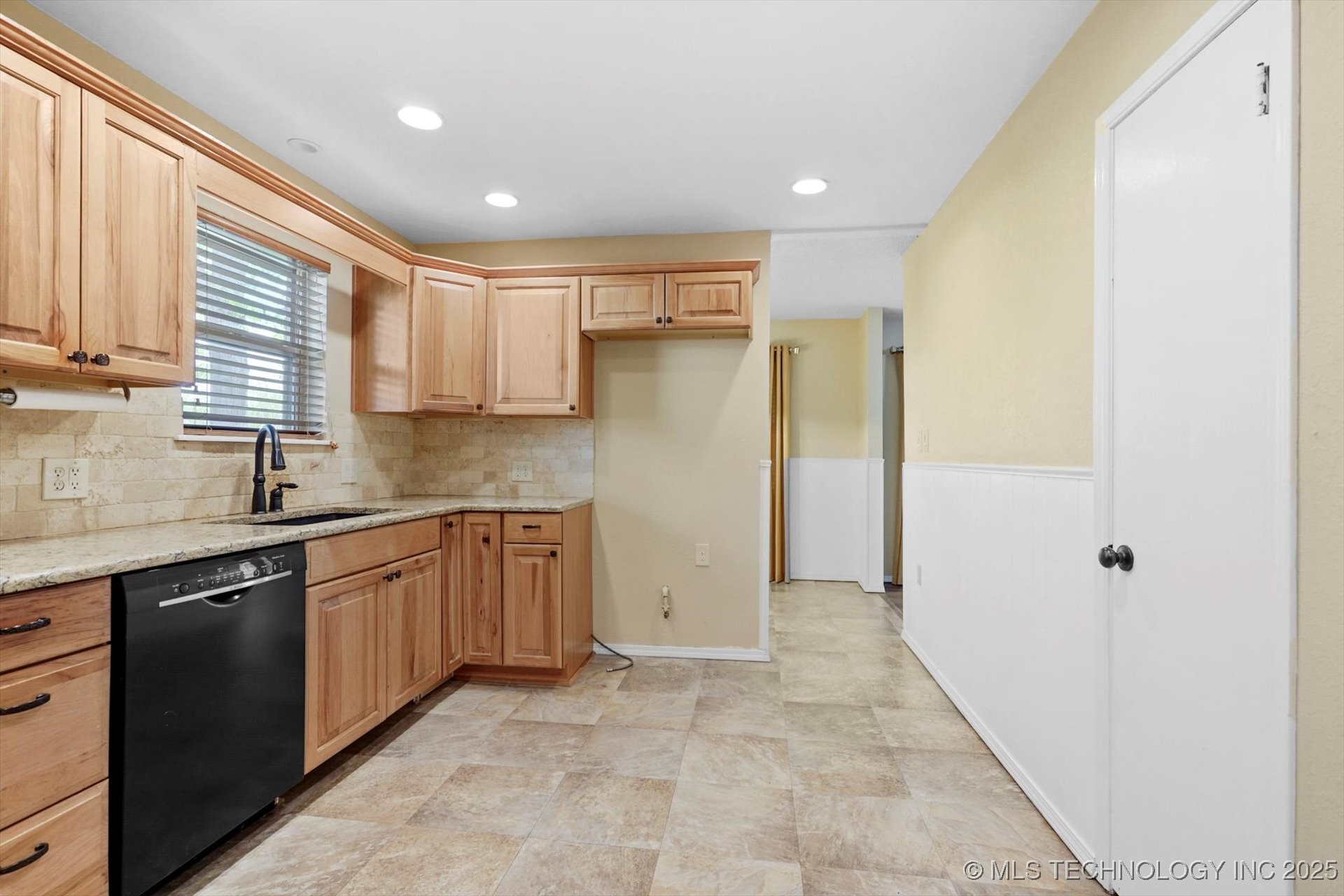 303 N Cedar Street