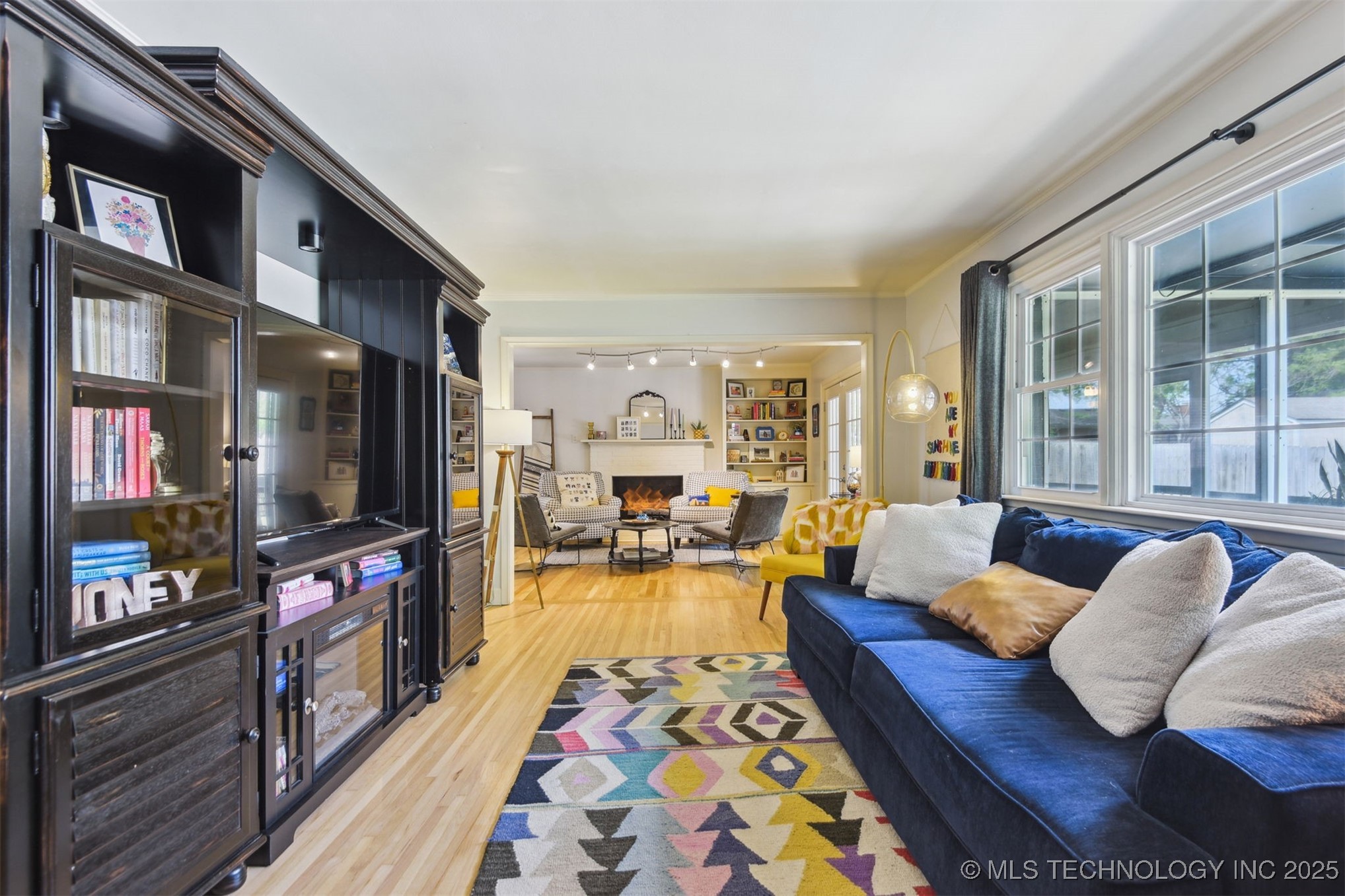 4317 E 56th Place