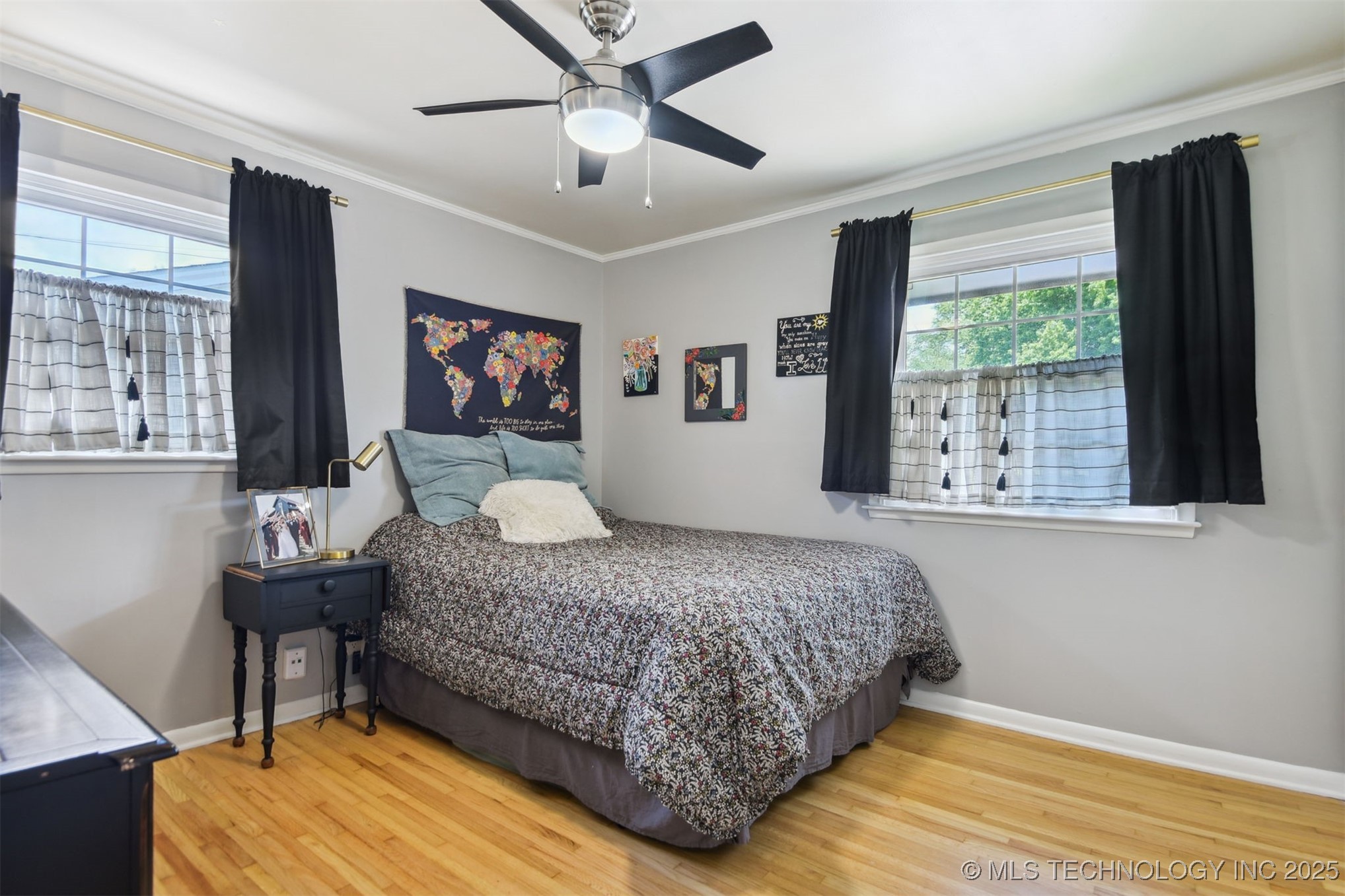 4317 E 56th Place
