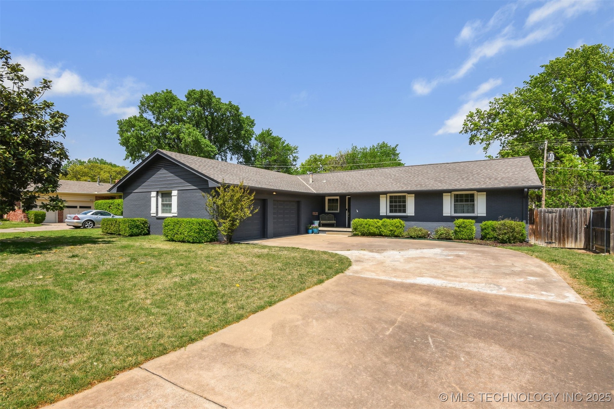 4317 E 56th Place