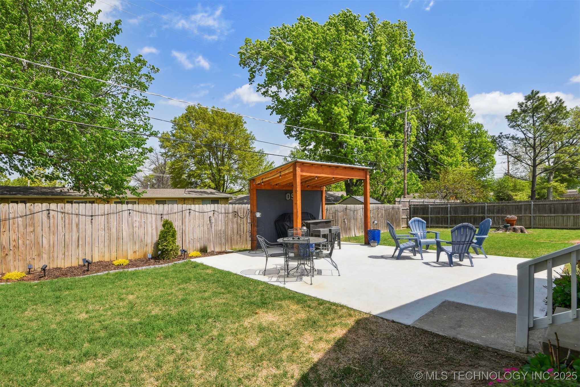 4317 E 56th Place