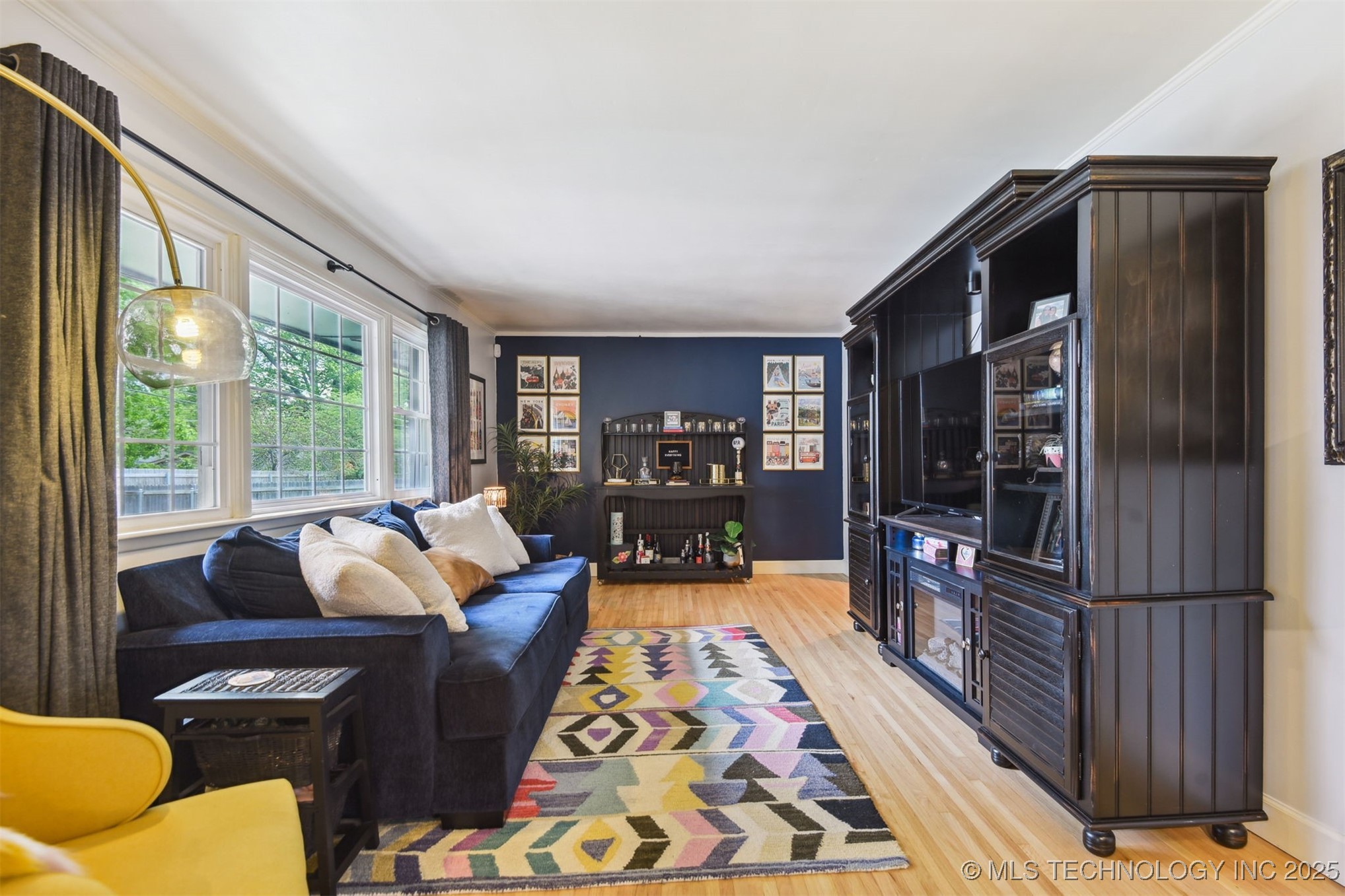 4317 E 56th Place