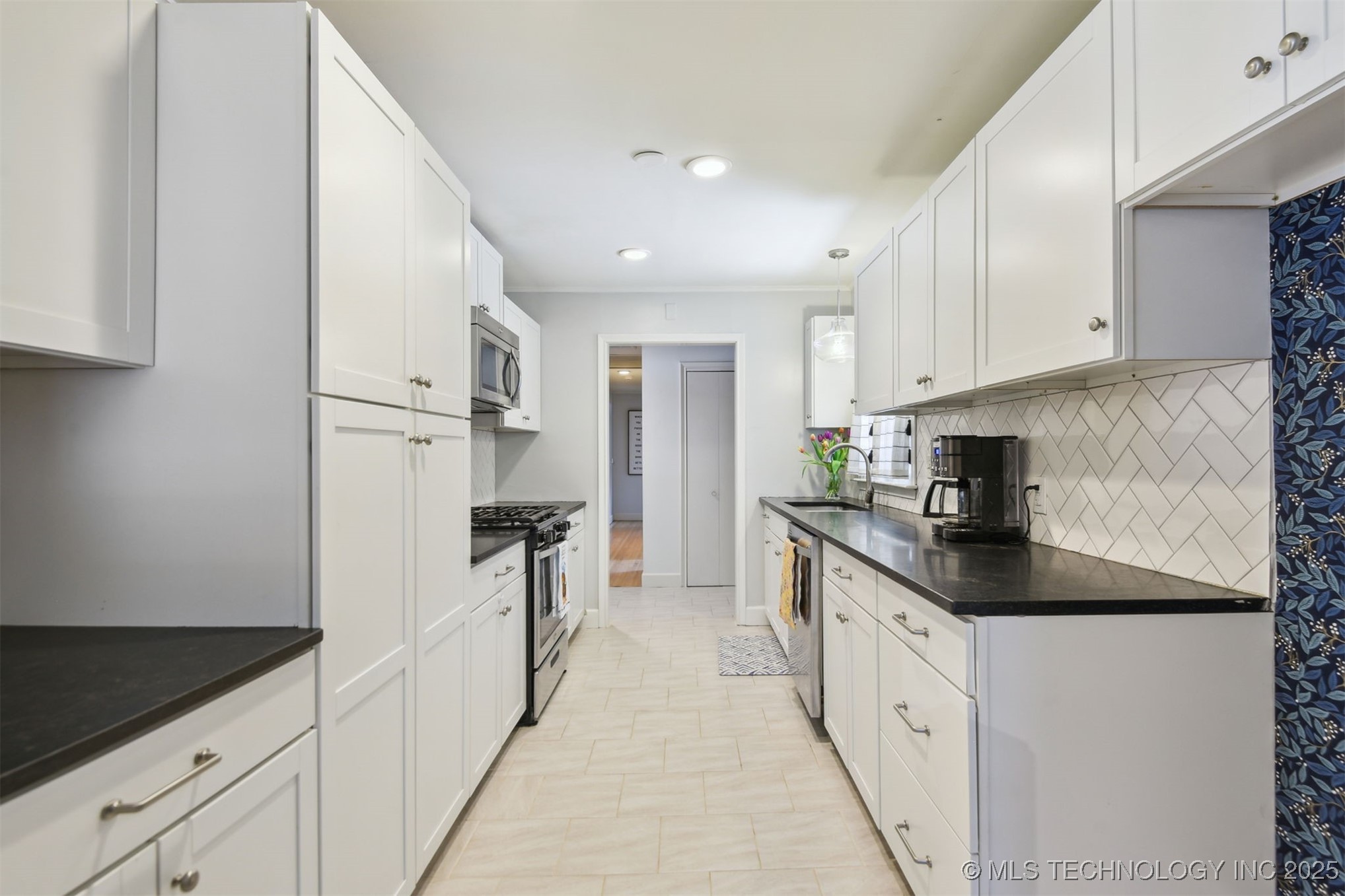 4317 E 56th Place