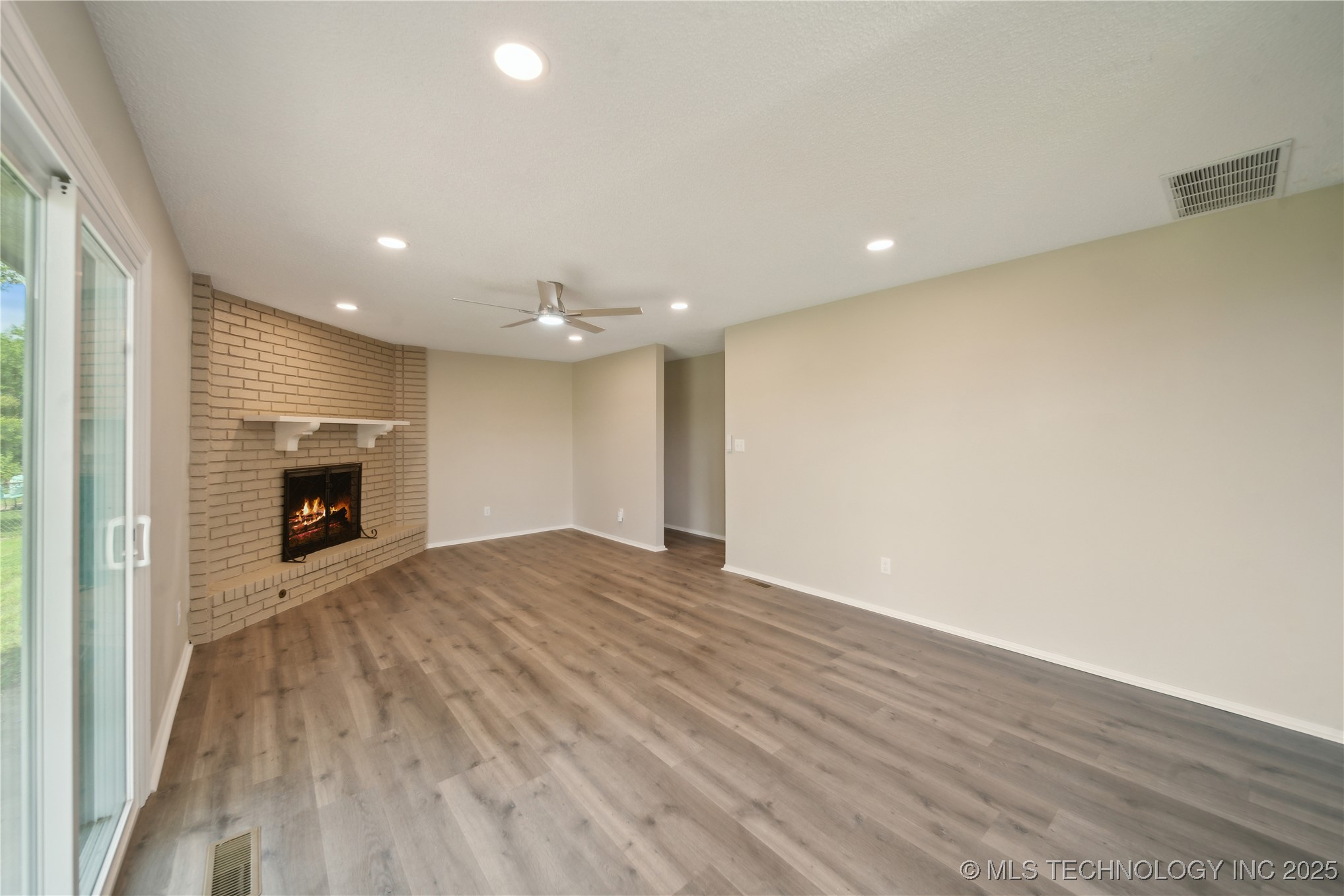 9307 E 56th Street