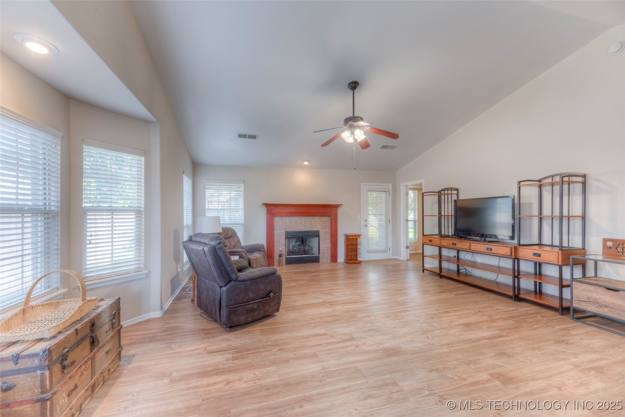 4108 W Fulton Street