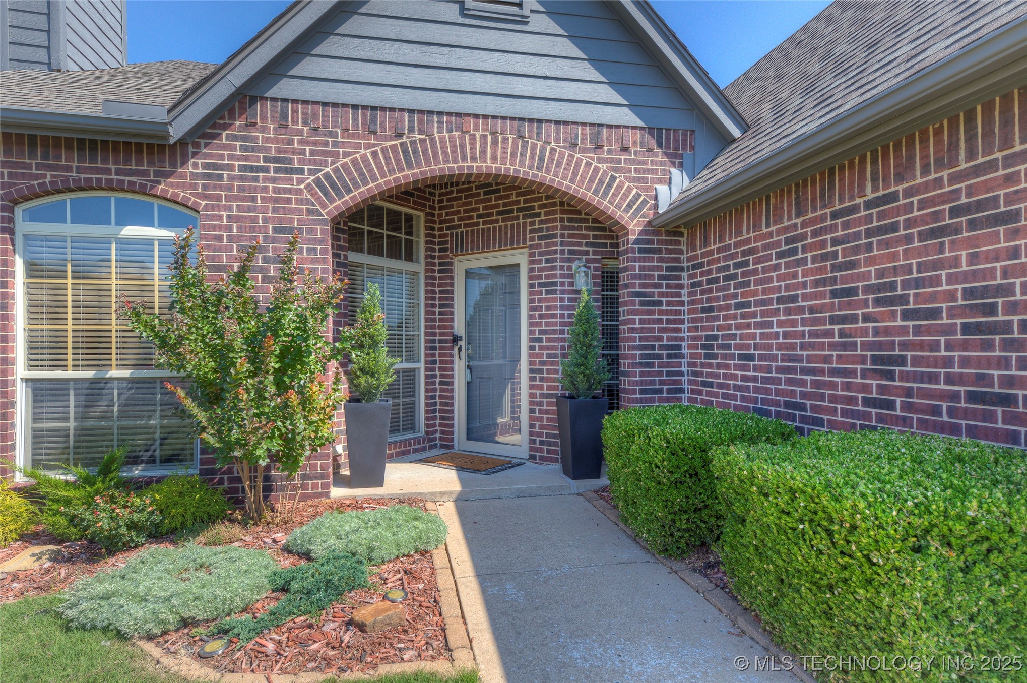 4108 W Fulton Street