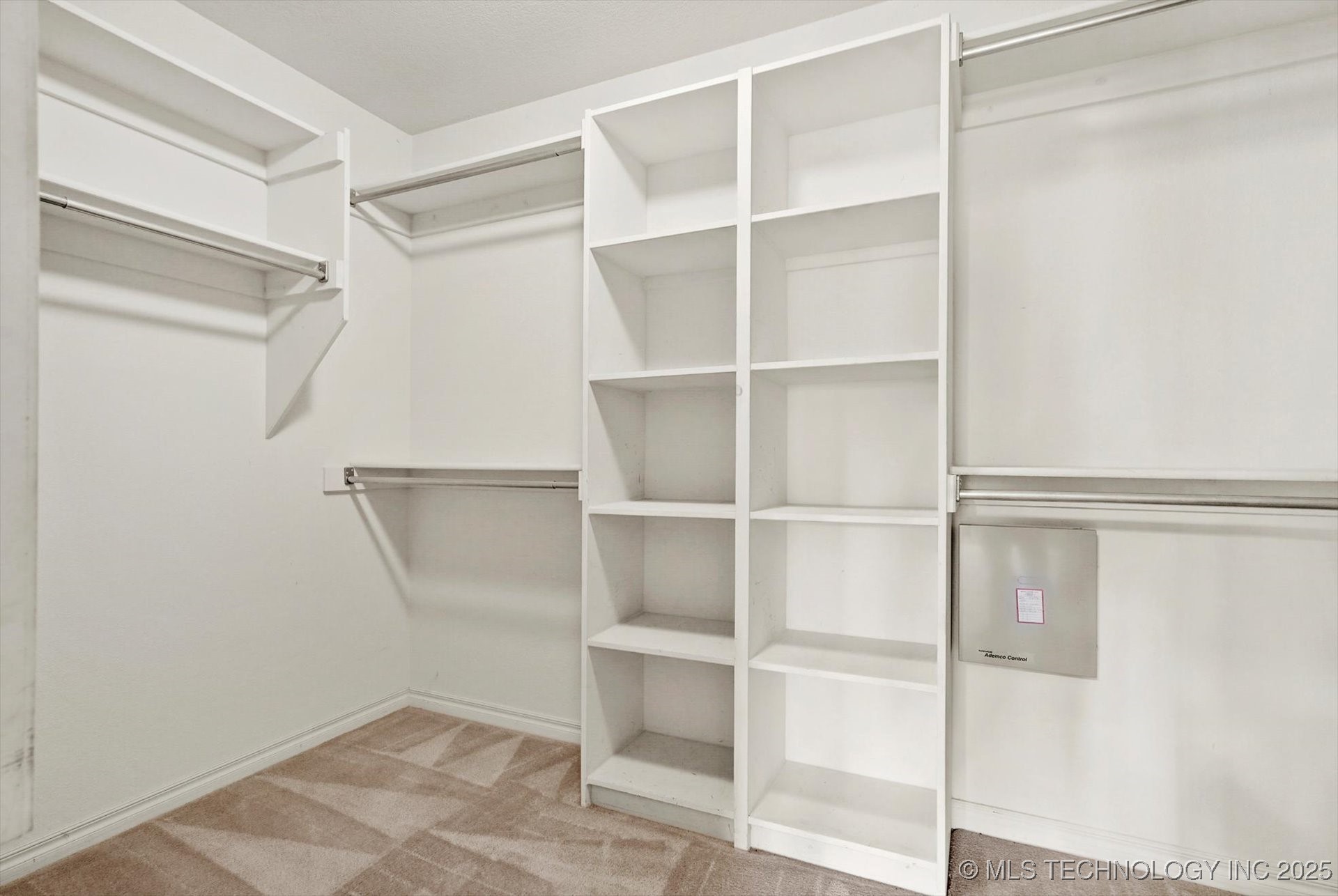 9926 S 79th East Avenue