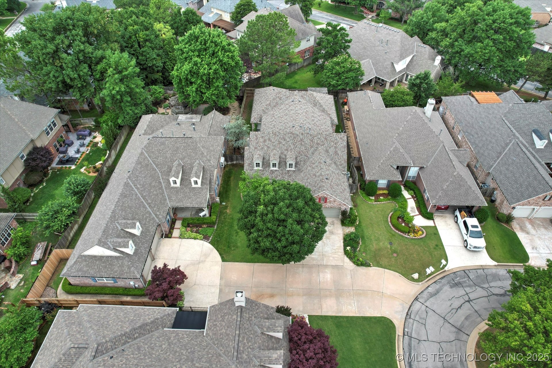 9926 S 79th East Avenue