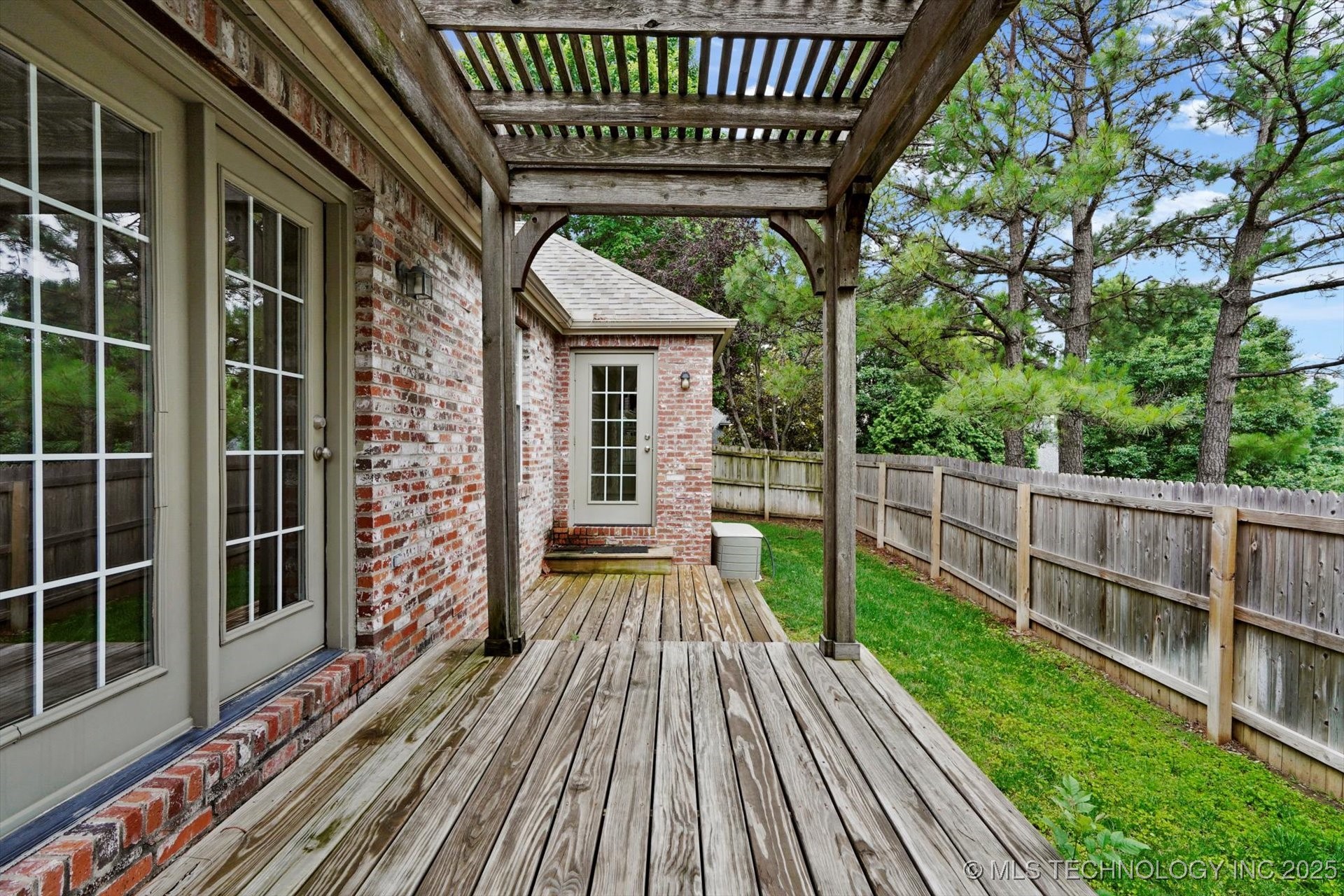 9926 S 79th East Avenue