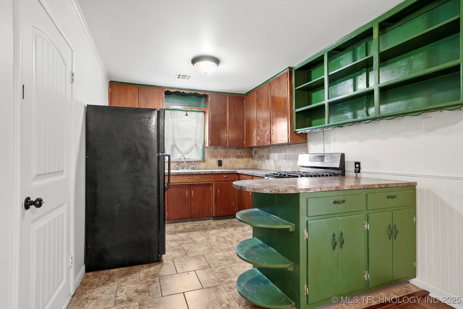 437 S 73rd East Avenue