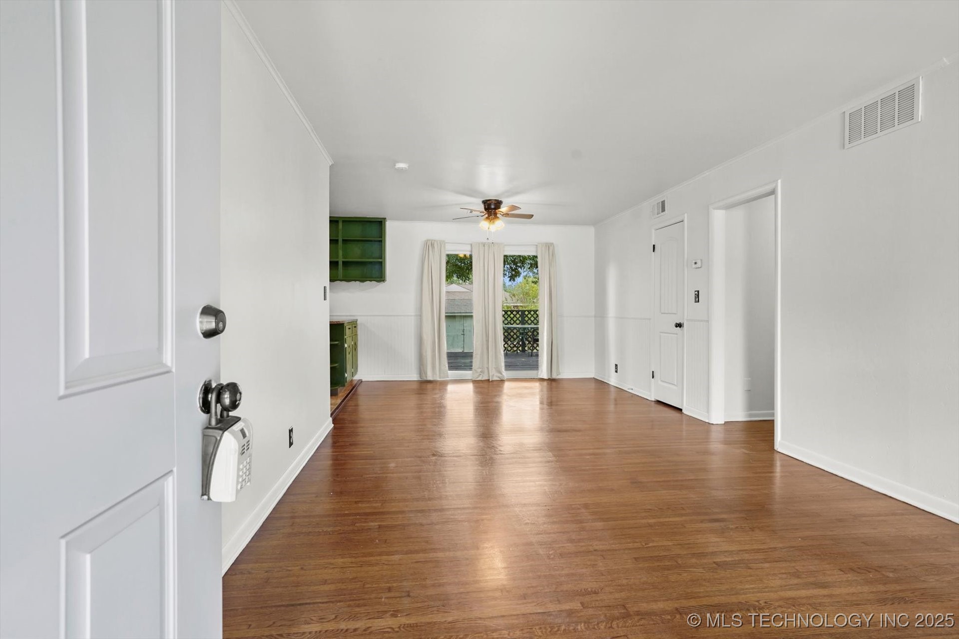 437 S 73rd East Avenue