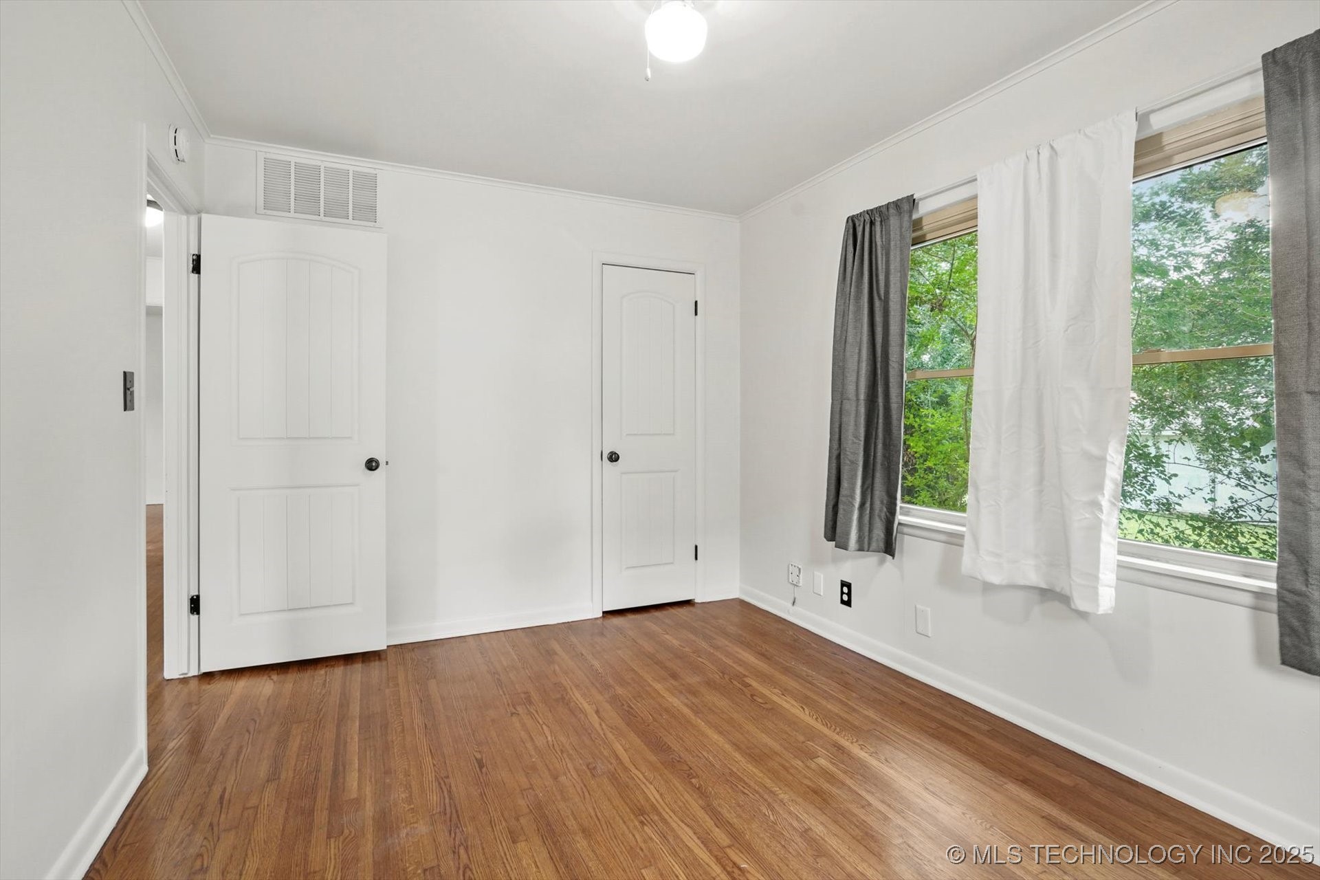 437 S 73rd East Avenue