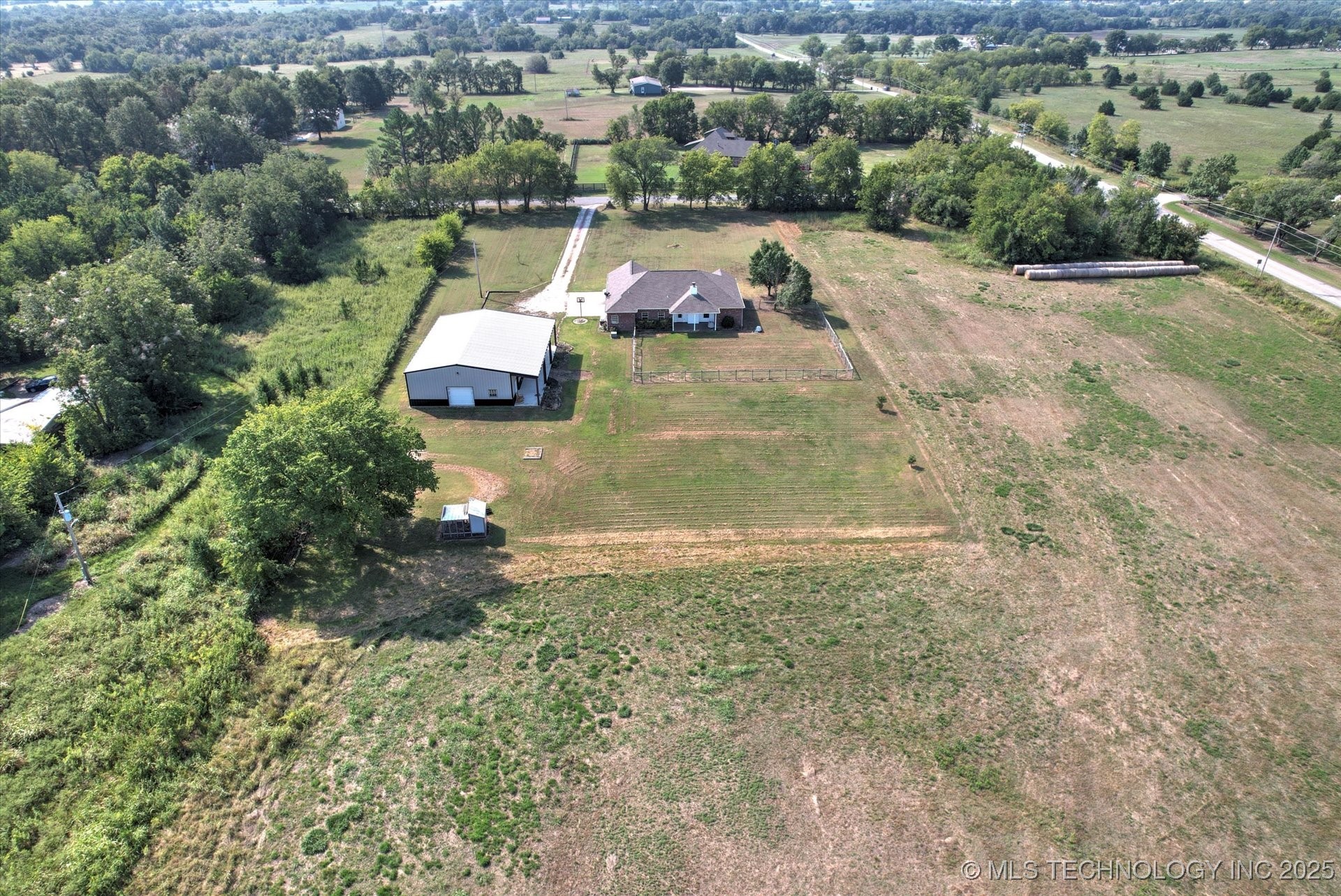 8179 E 166th Street North