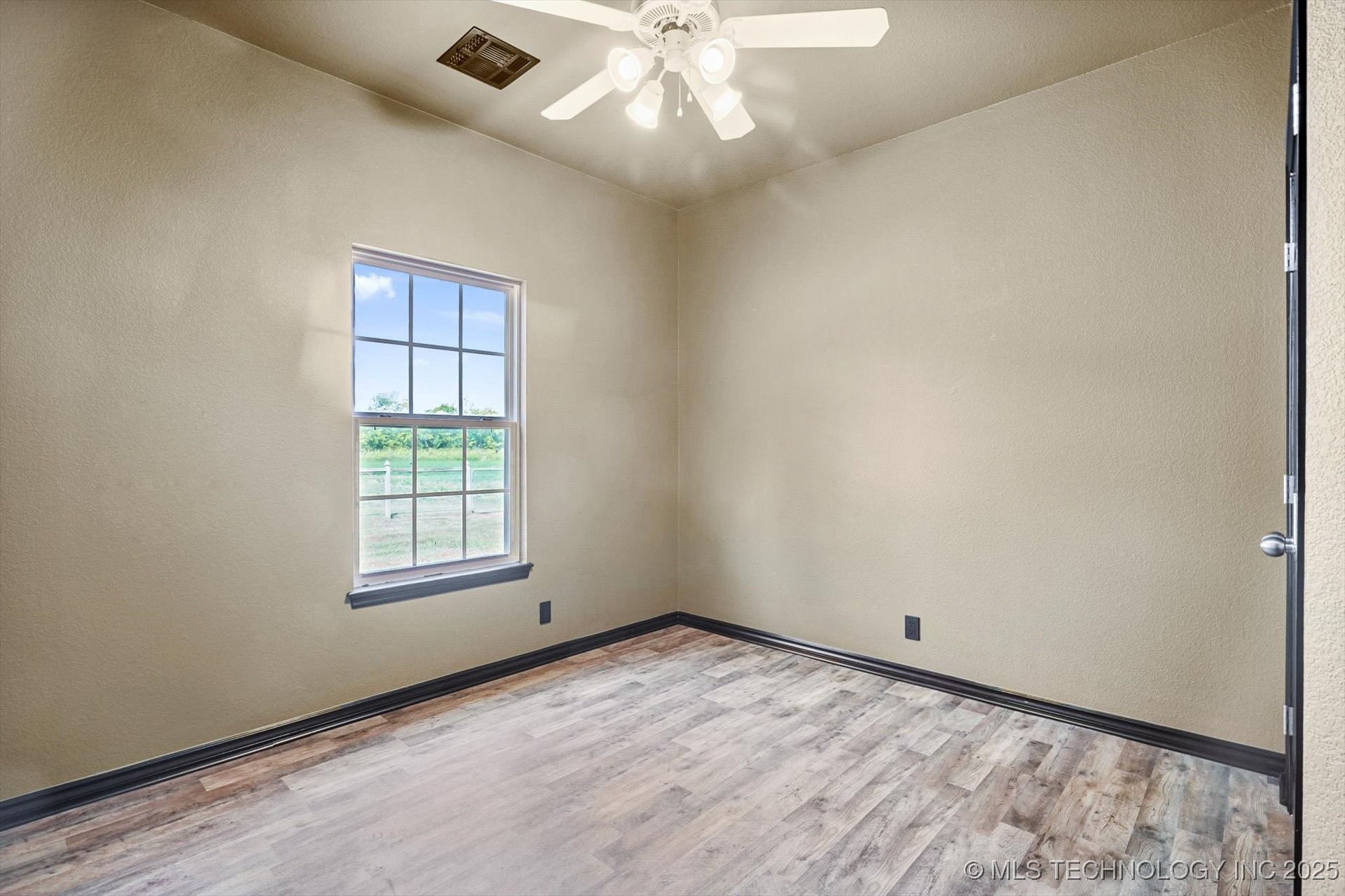 8179 E 166th Street North