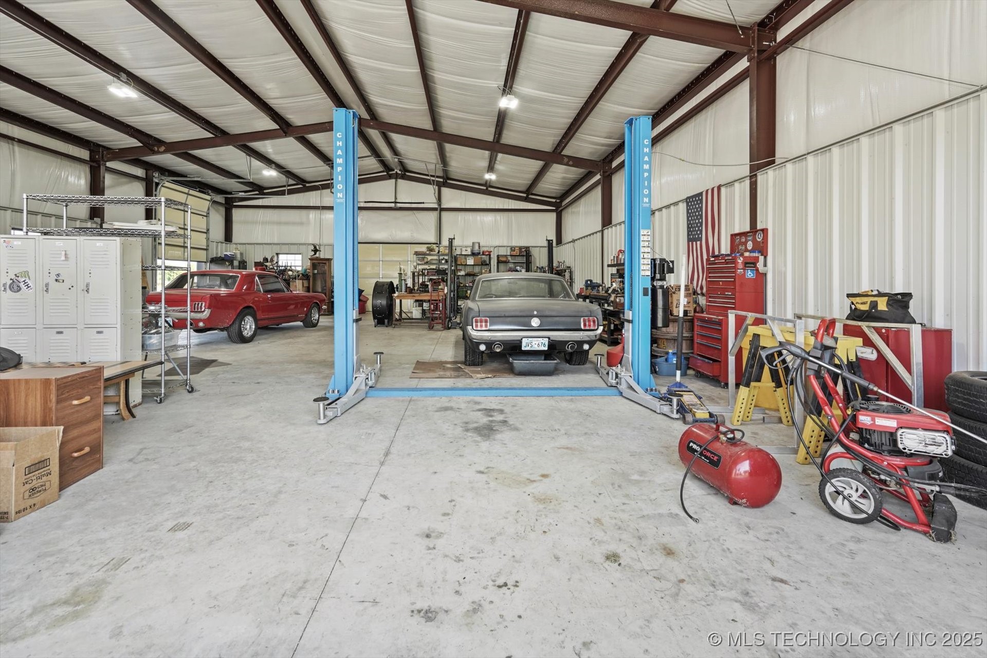 8179 E 166th Street North