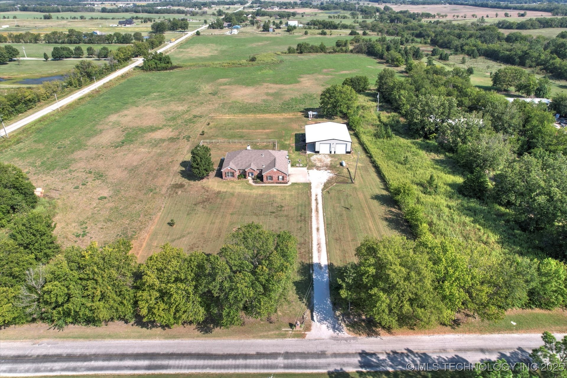 8179 E 166th Street North