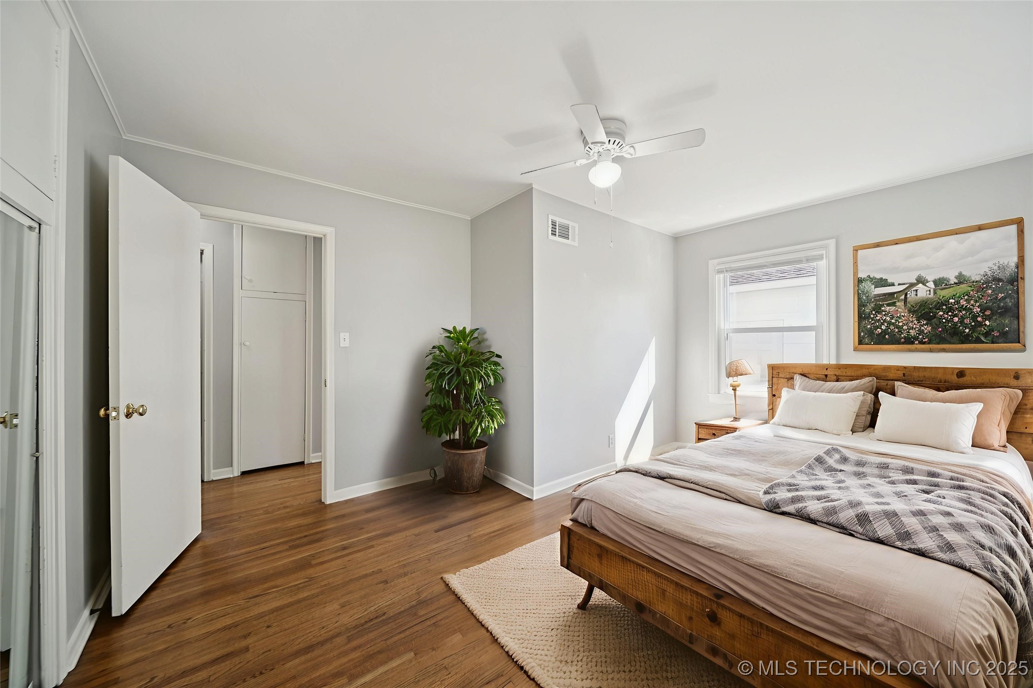 15 E 44th Street