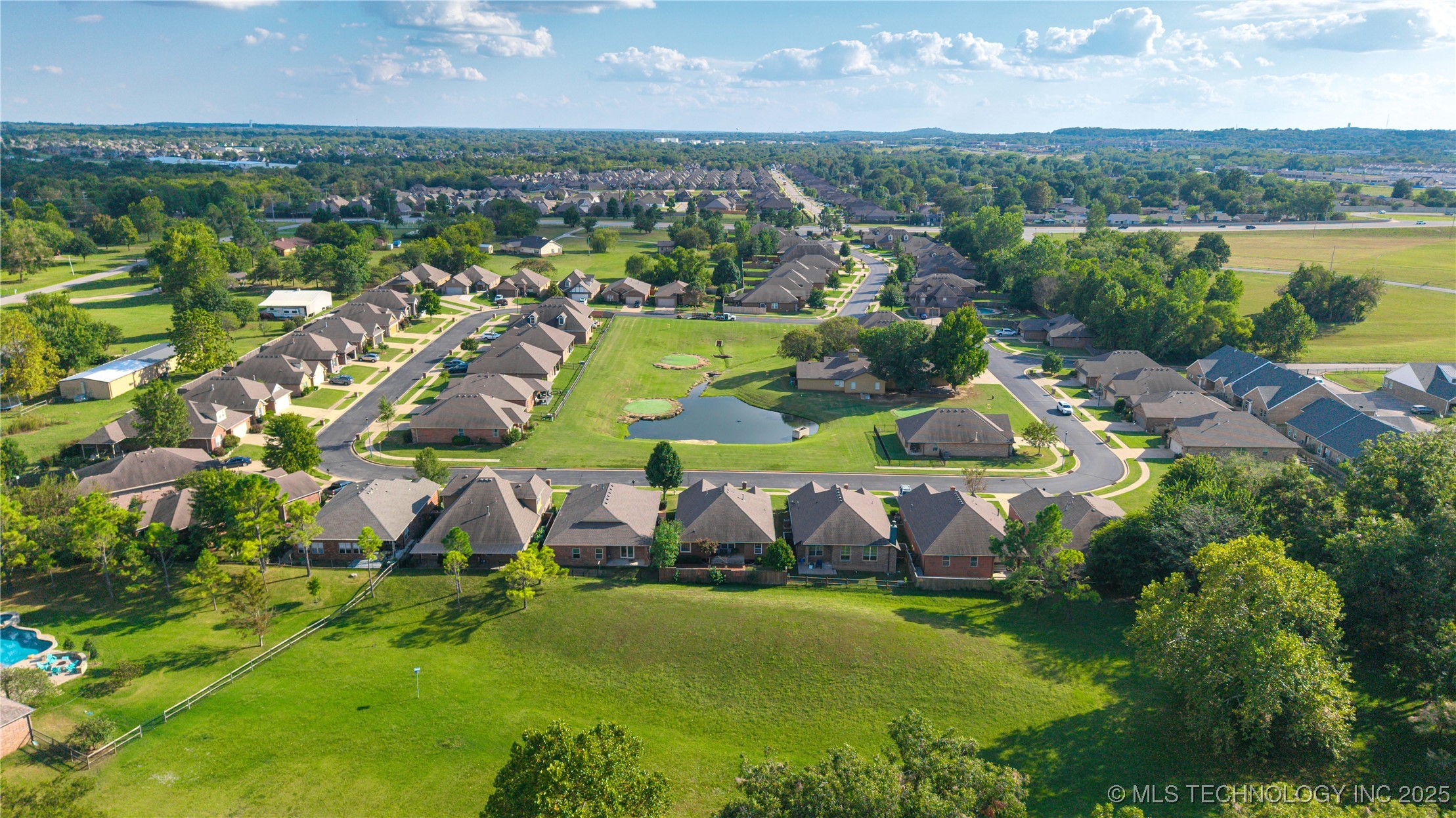 10739 Masters Circle