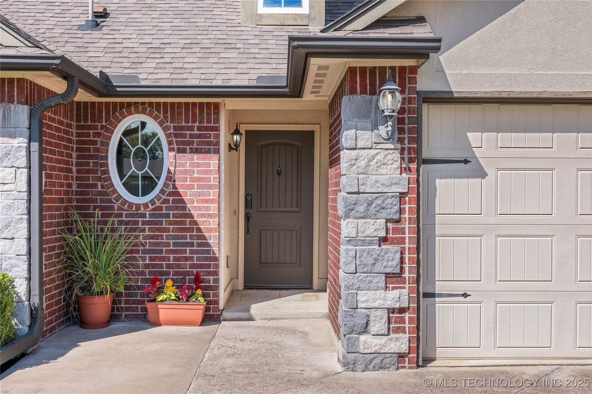 10739 Masters Circle