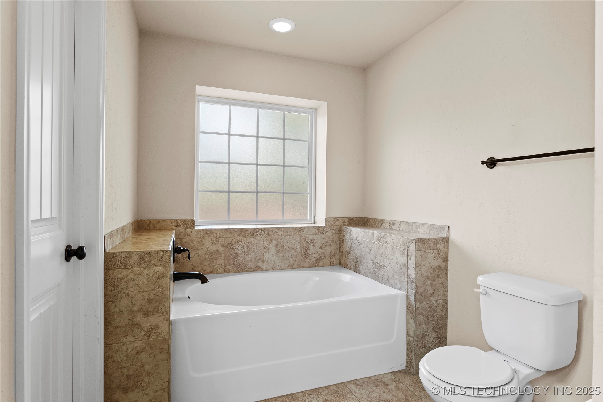 10739 Masters Circle