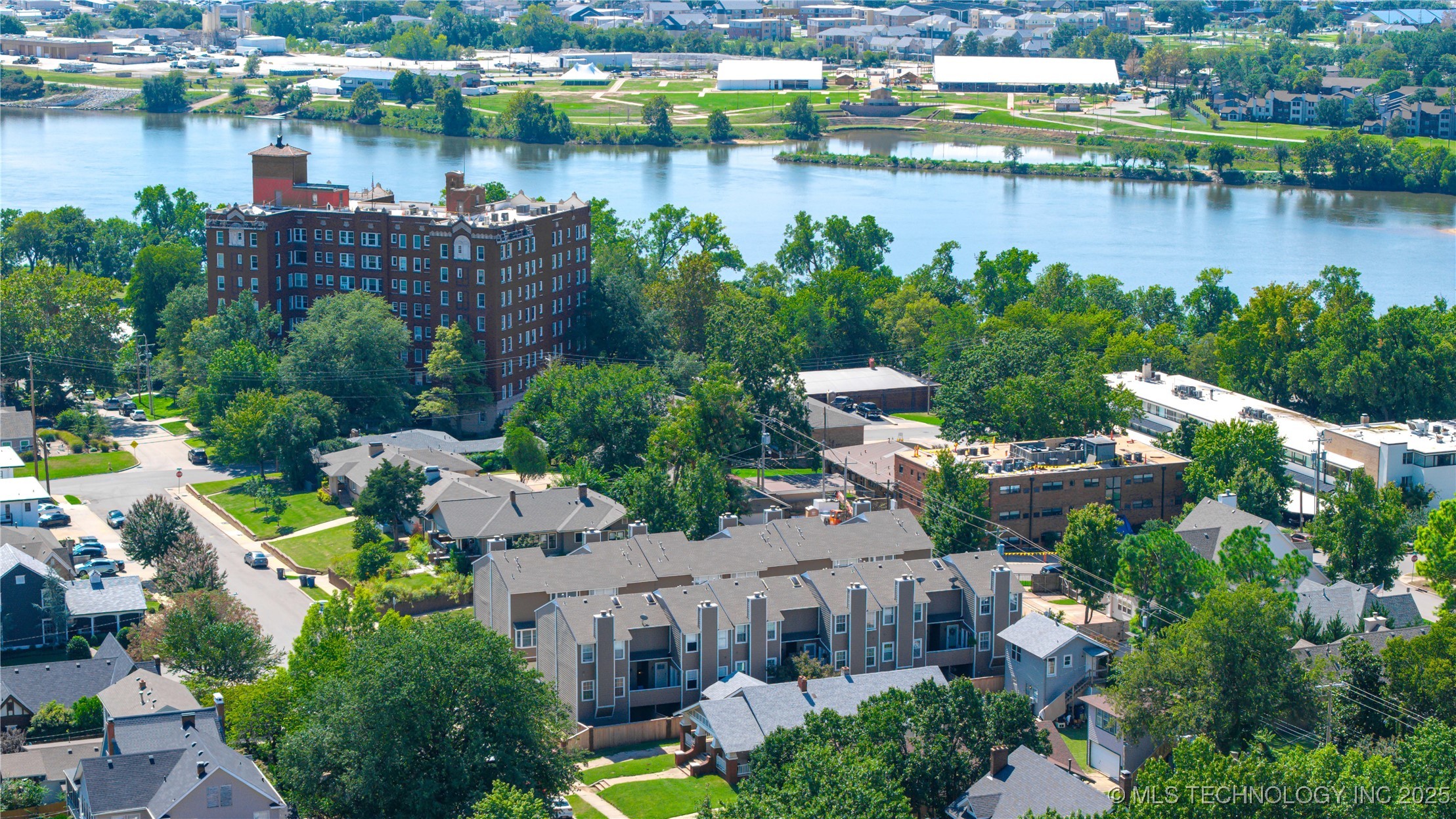 1418 S Frisco Avenue 4