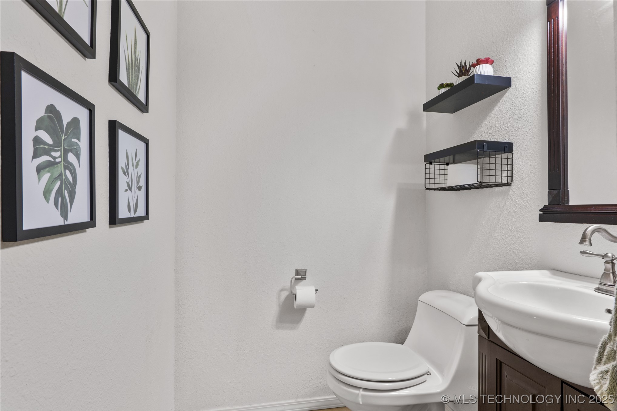 1418 S Frisco Avenue 4