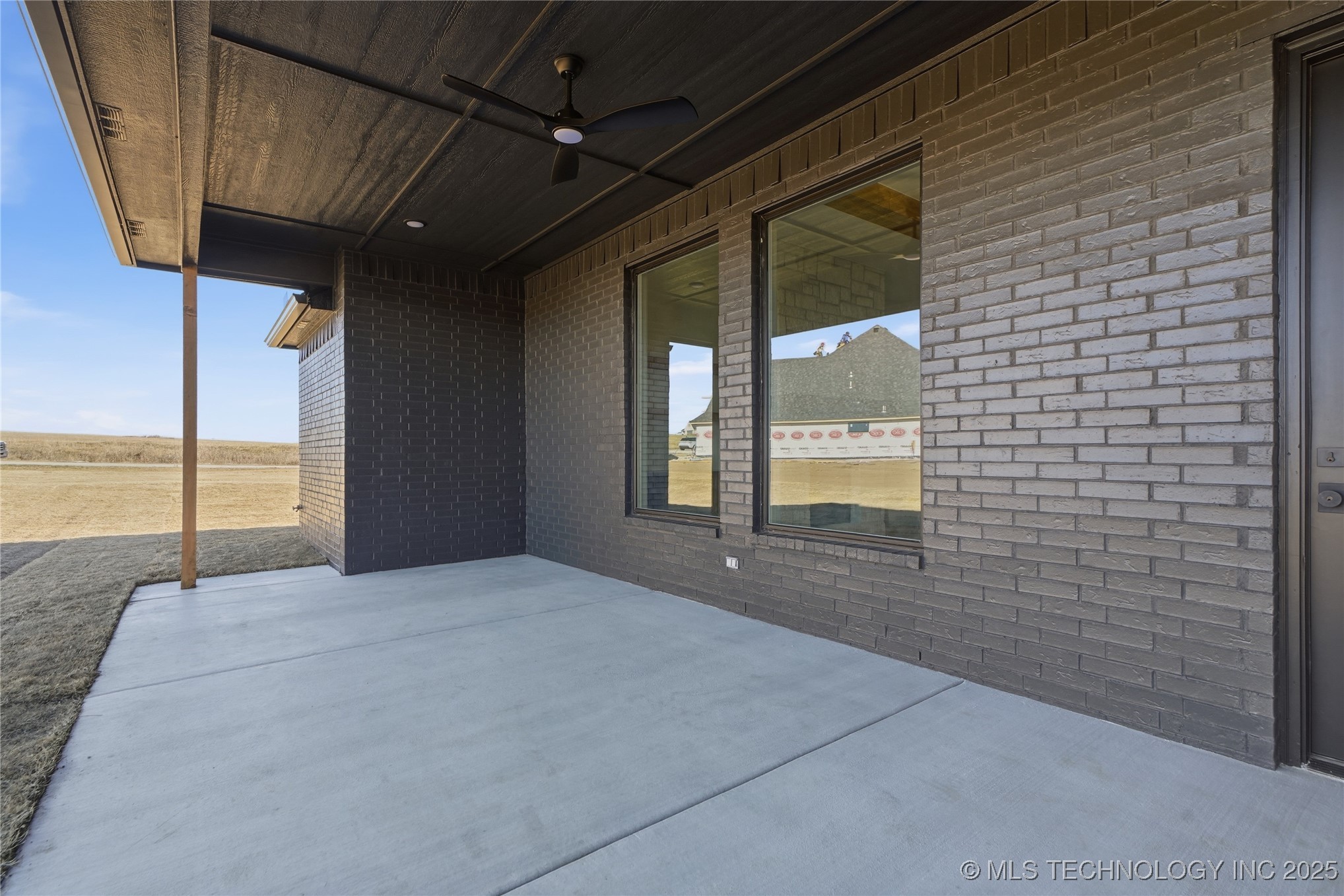 2983 E Josiah Boulevard