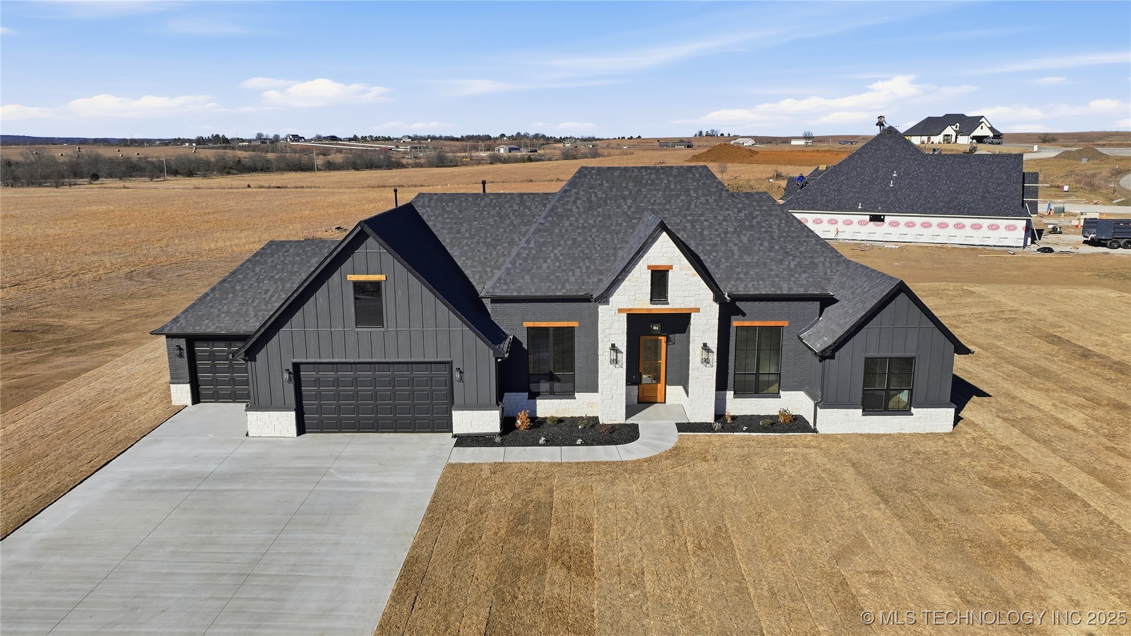 2983 E Josiah Boulevard