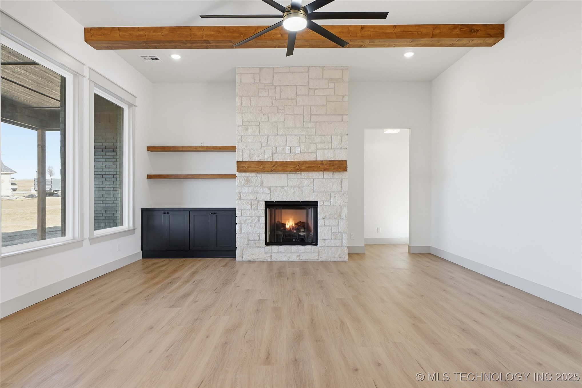 2983 E Josiah Boulevard