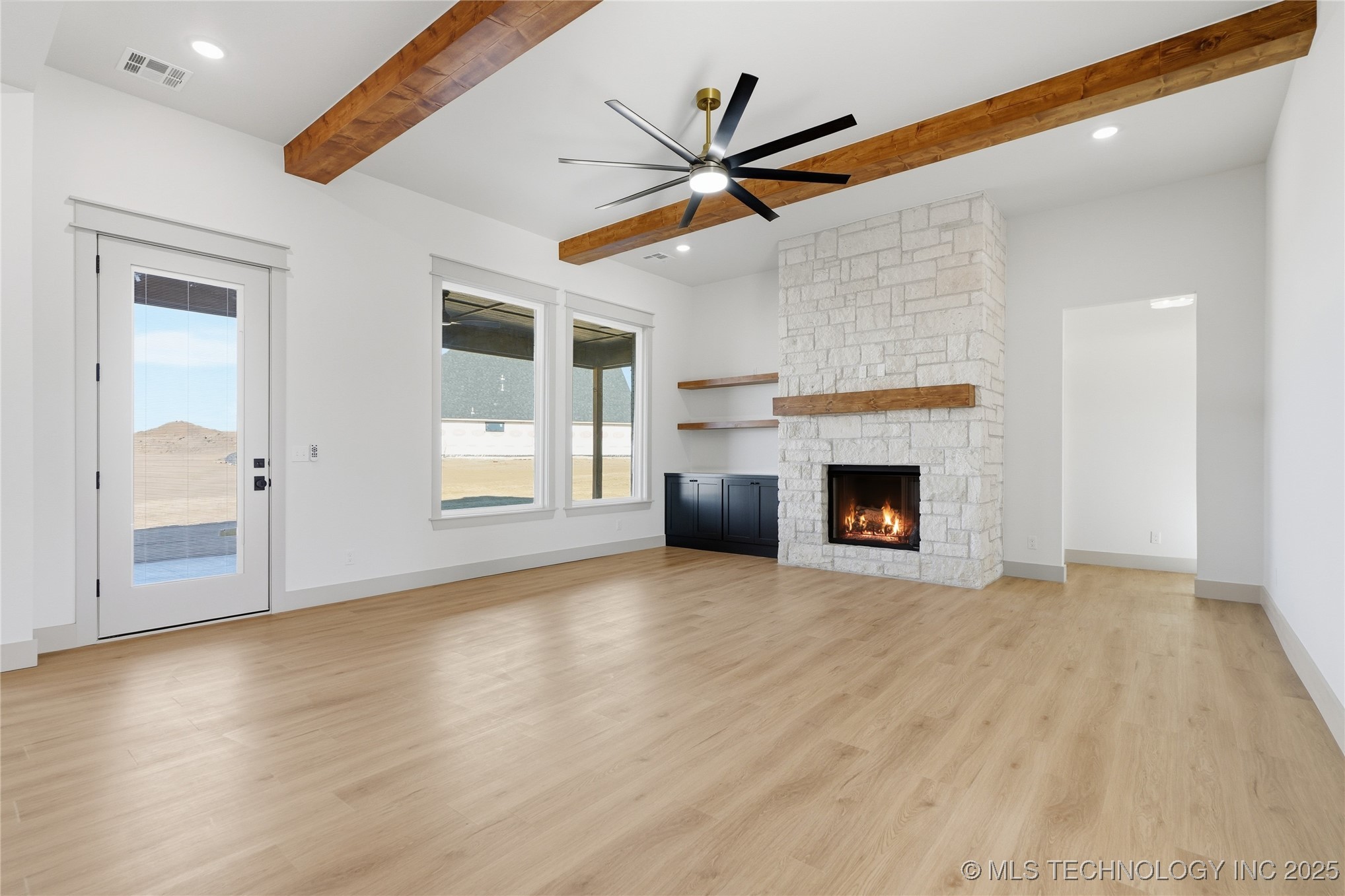 2983 E Josiah Boulevard